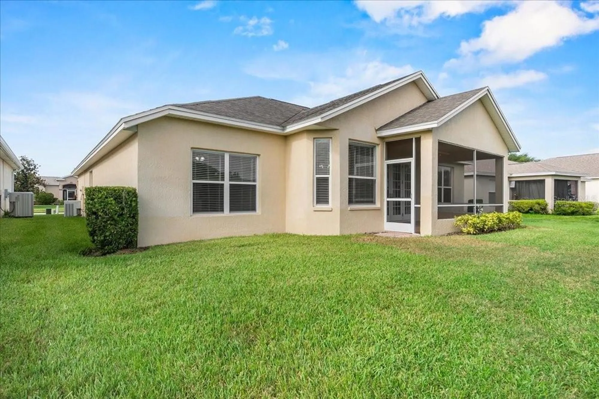 Property Slideshow image 33 of 51 | 4249 windchime ln, Lakeland, FL, 33811