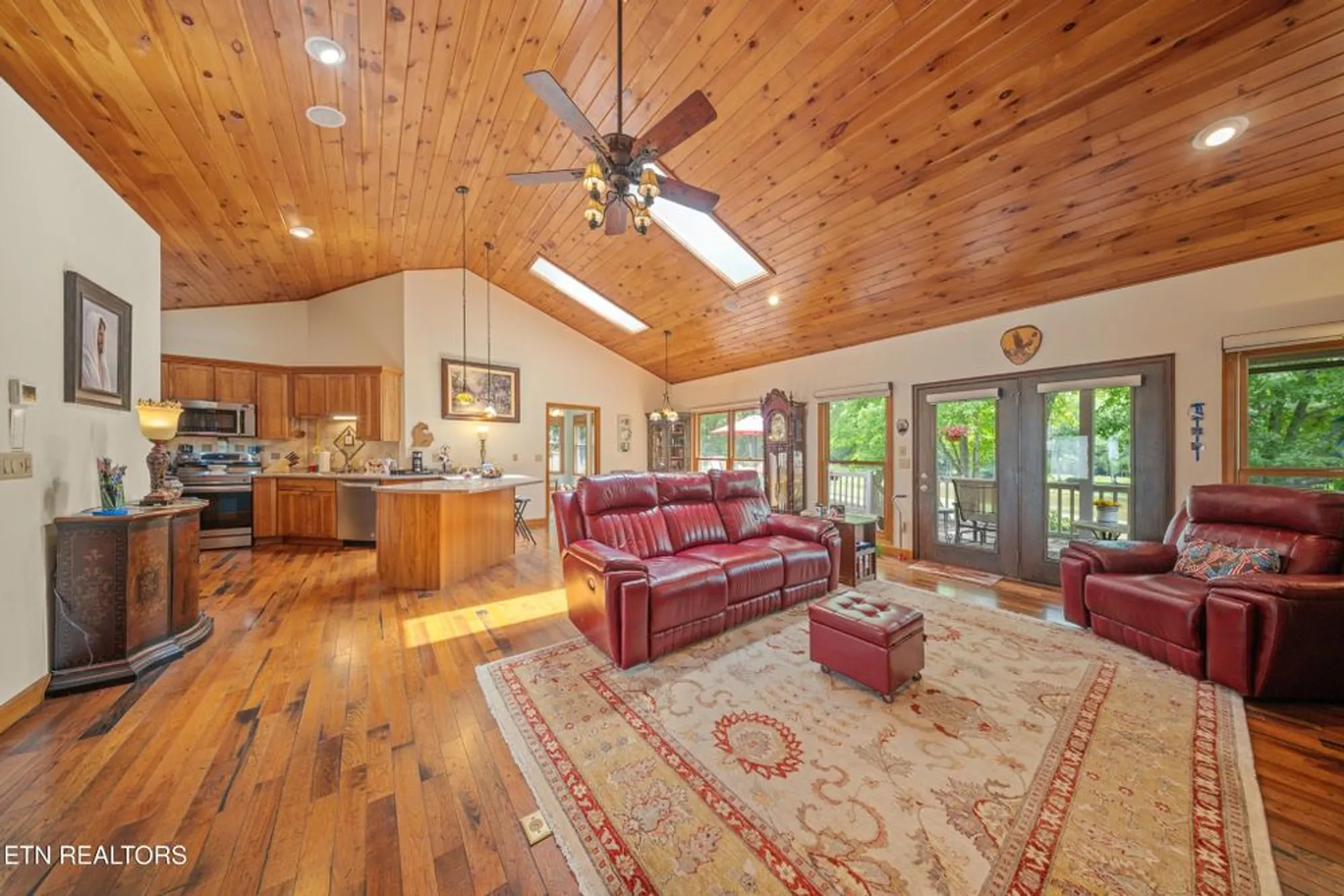 Property Slideshow image 21 of 49 | 46 westridge ct, Crossville, TN, 38558