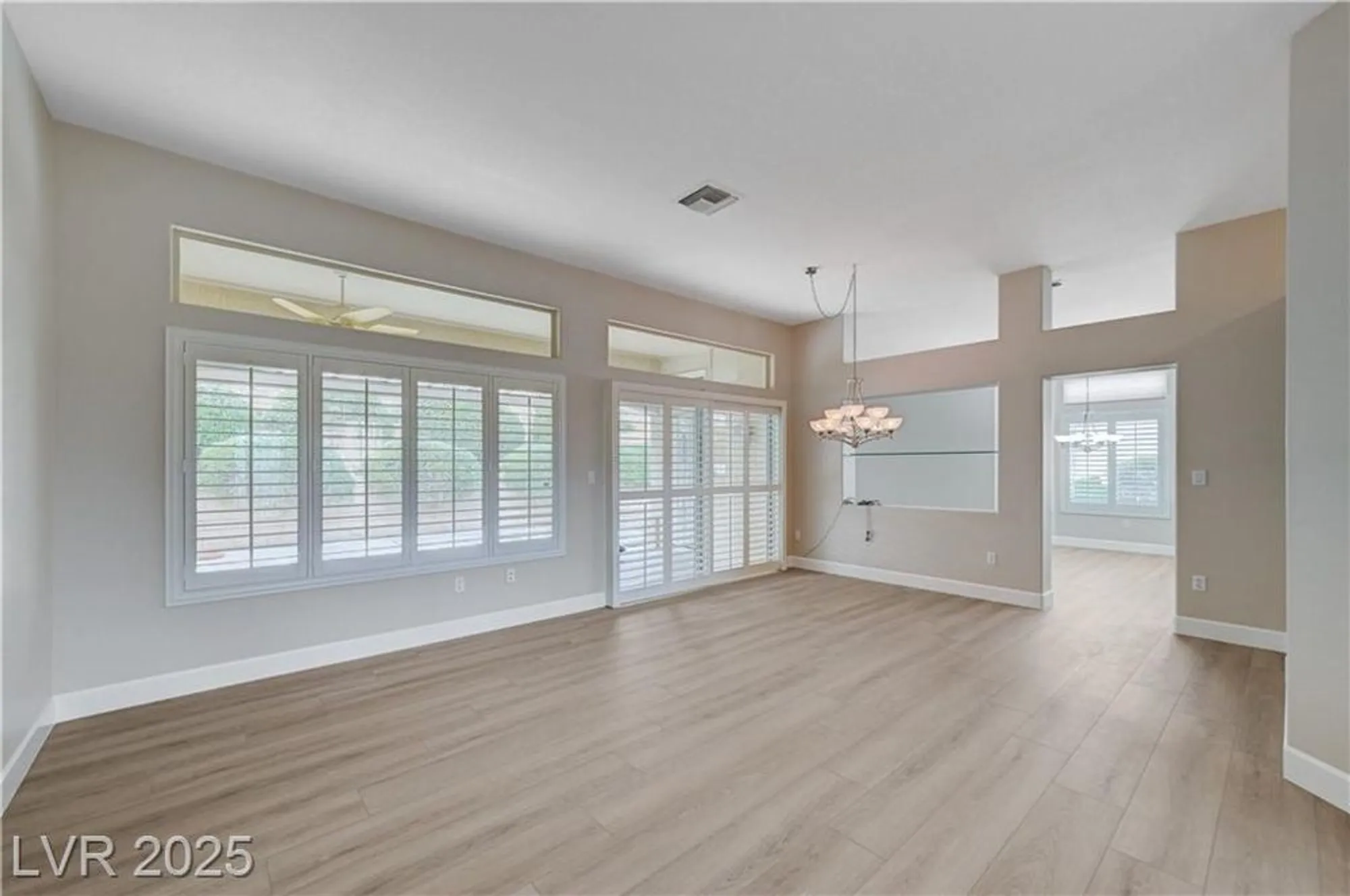 Property Slideshow image 5 of 77 | 2801 byron dr, Las Vegas, NV, 89134