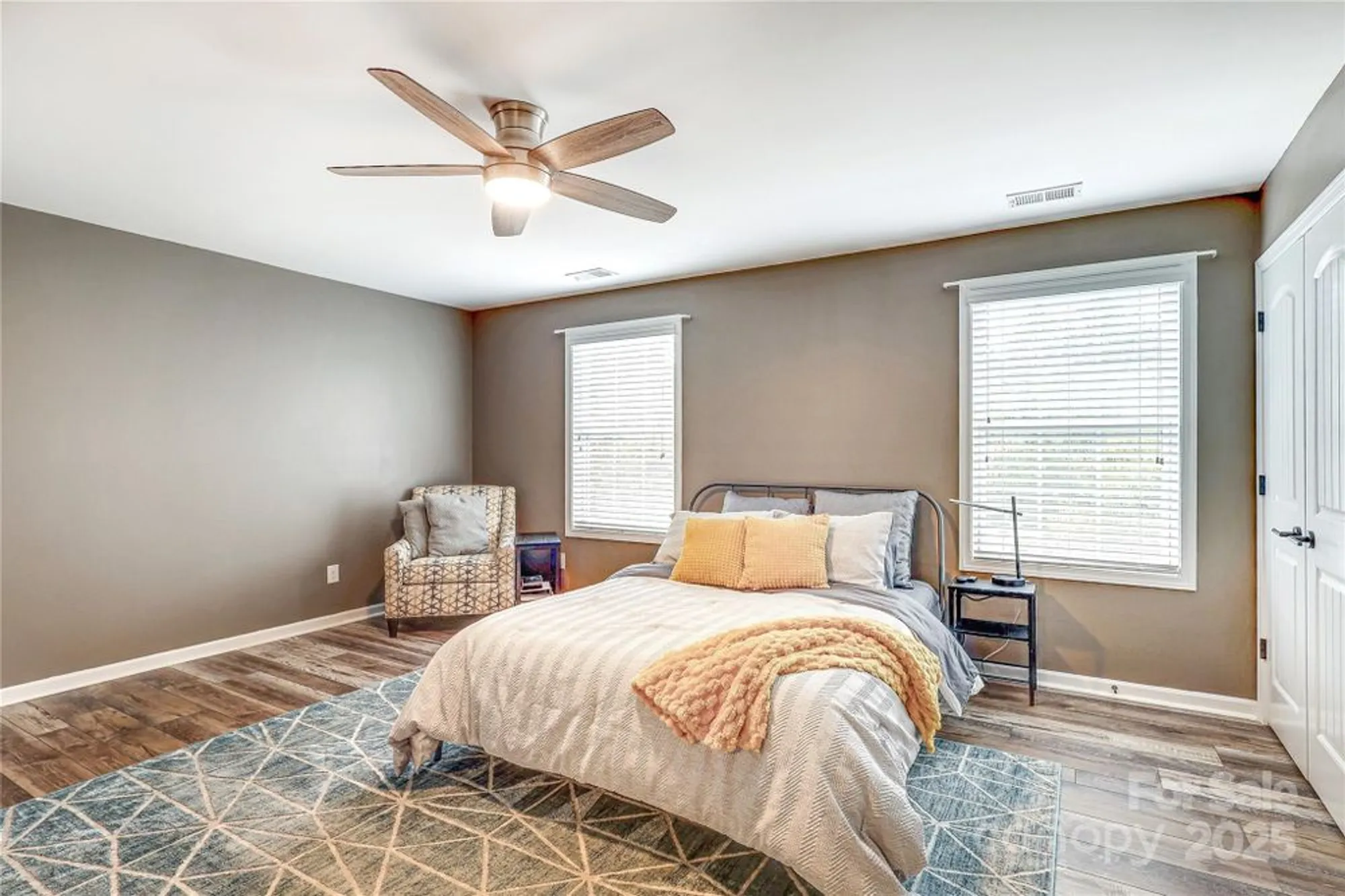 Property Slideshow image 25 of 46 | 5015 el molino dr, Charlotte, NC, 28214