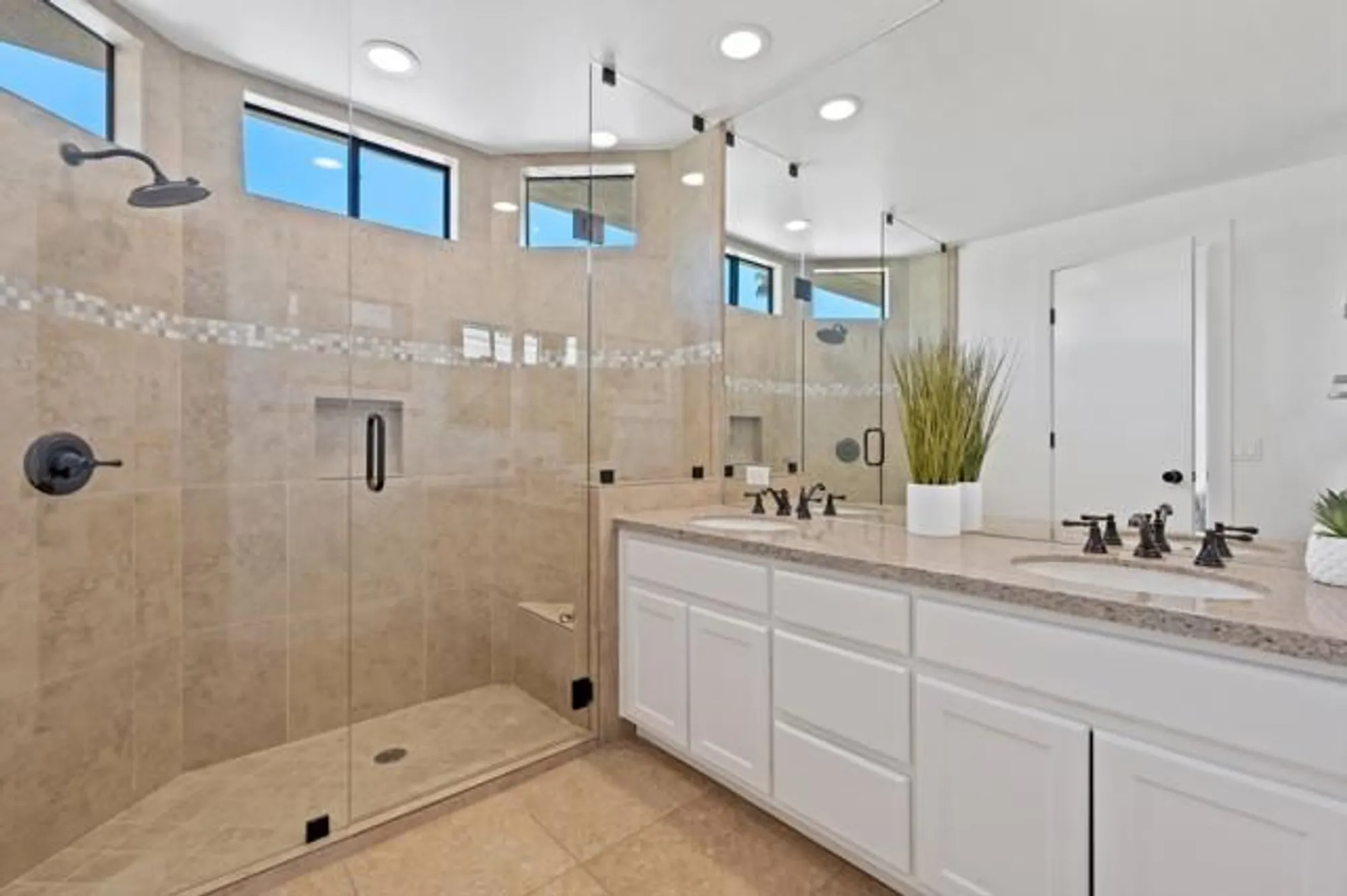 Property Slideshow image 30 of 36 | 80555 pebble bch, La Quinta, CA, 92253