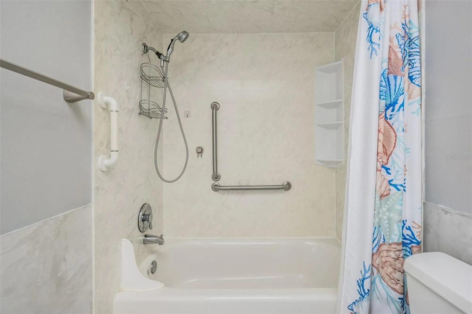 Property Slideshow image 15 of 56 | 2735 sherbrooke ln a, Palm Harbor, FL, 34684