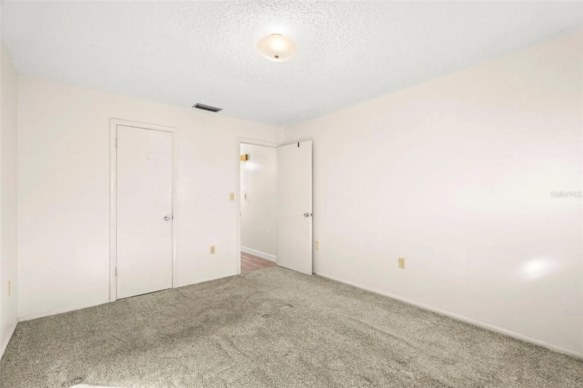 Property Slideshow image 18 of 28 | 9306 42nd st, Pinellas Park, FL, 33782