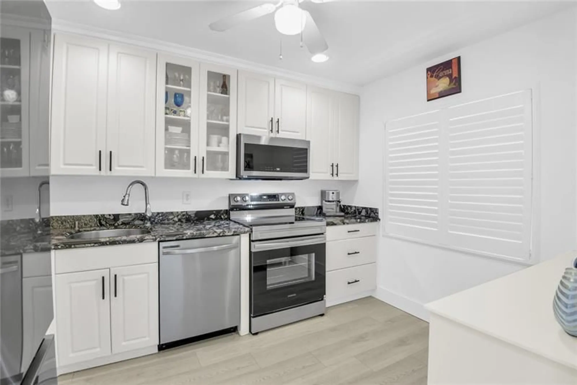 Property Slideshow image 12 of 45 | 21364 cypress hammock dr l, Boca Raton, FL, 33428