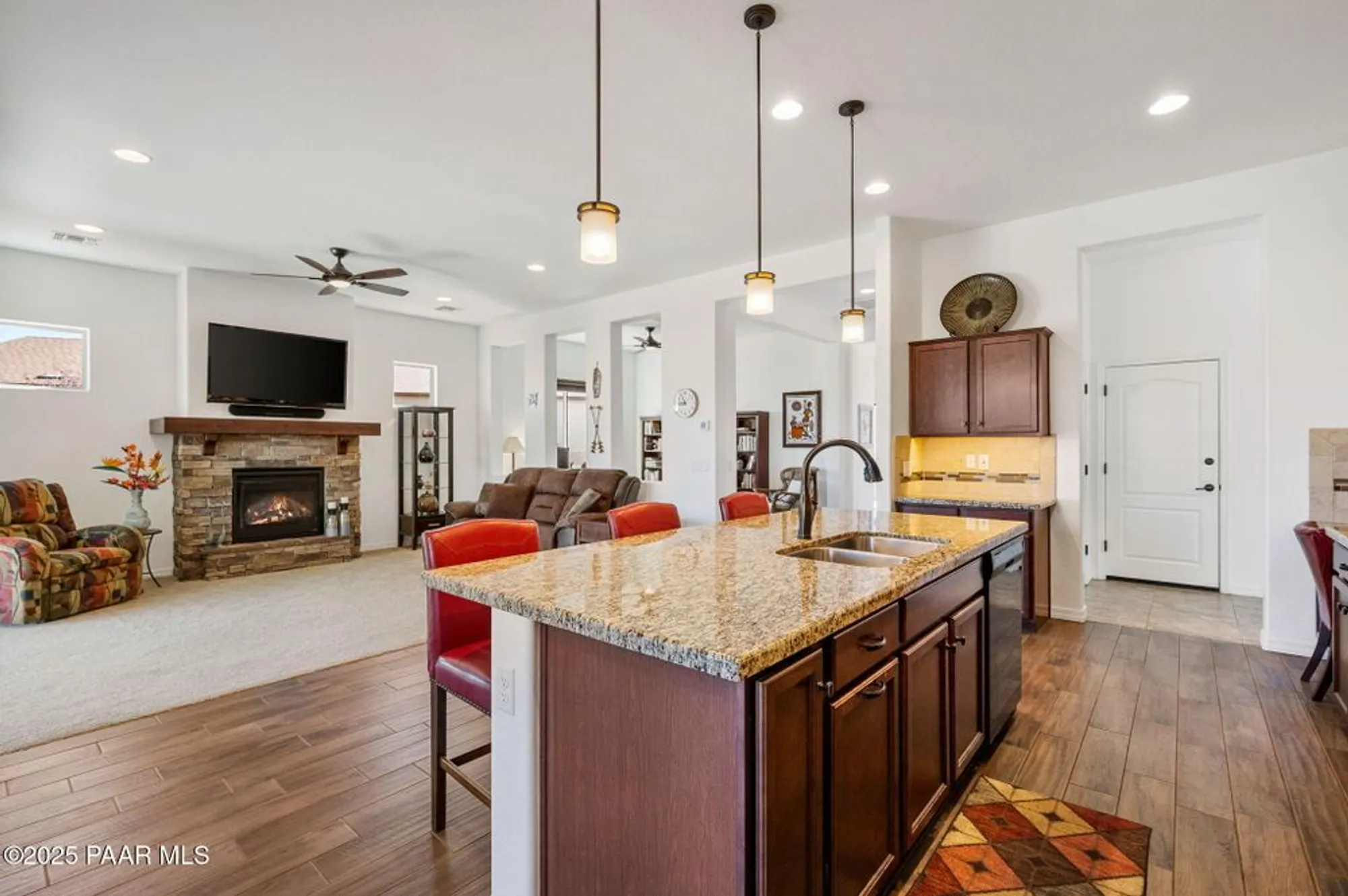 Property Slideshow image 5 of 45 | 7948 e talking iron ln, Prescott Valley, AZ, 86315