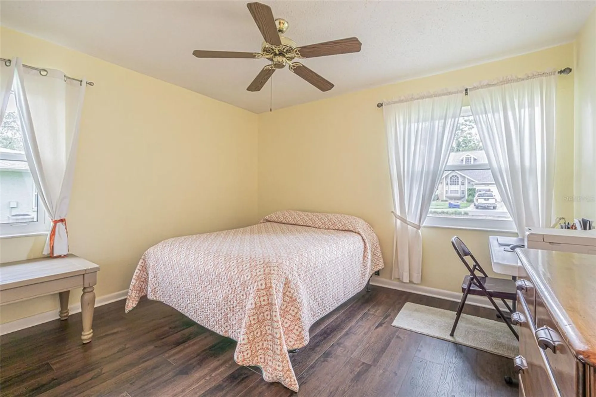 Property Slideshow image 17 of 32 | 1130 orange tree cir c, Palm Harbor, FL, 34684