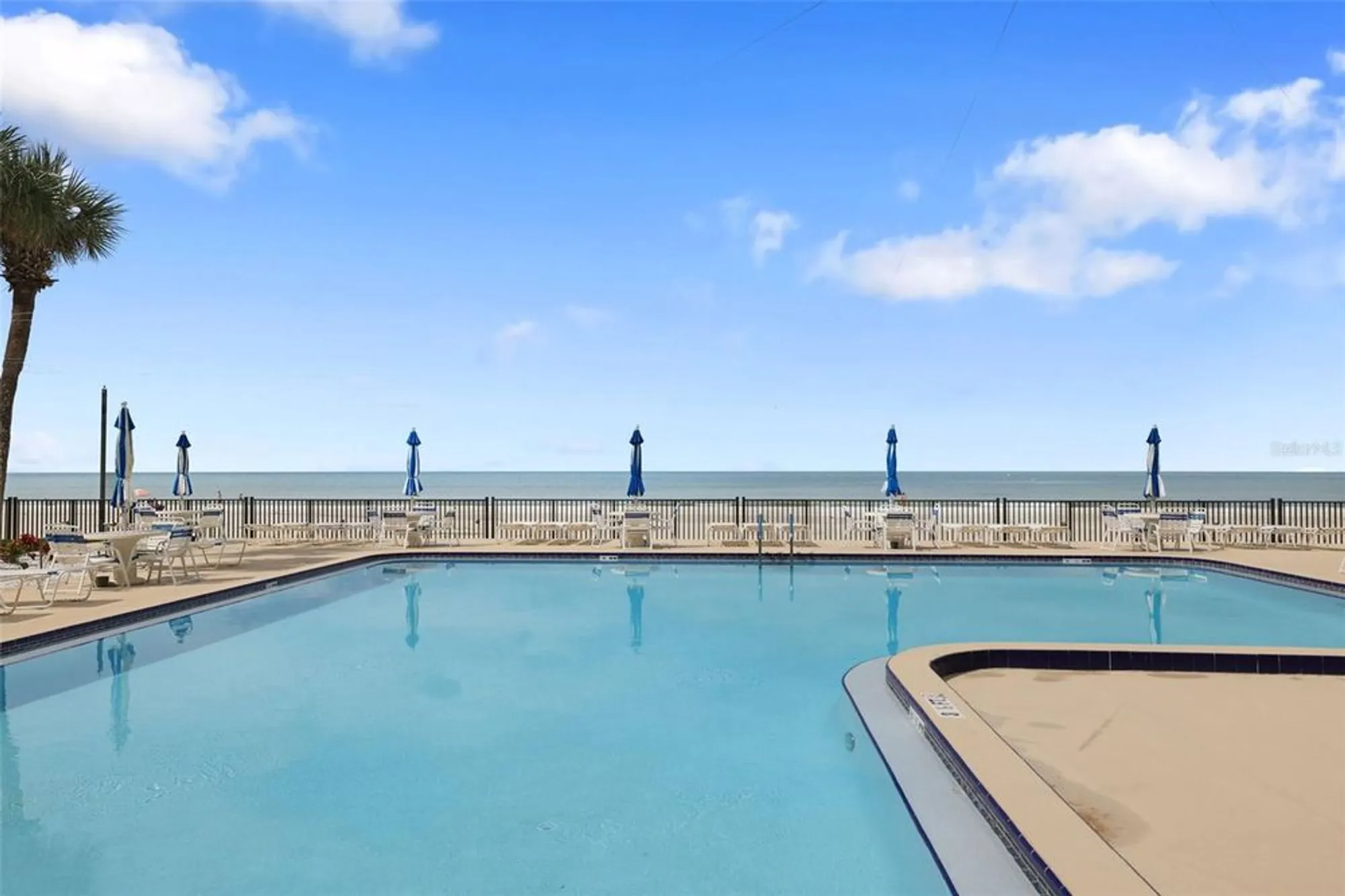 Property Slideshow image 46 of 58 | 18304 gulf blvd 217, Redington Shores, FL, 33708