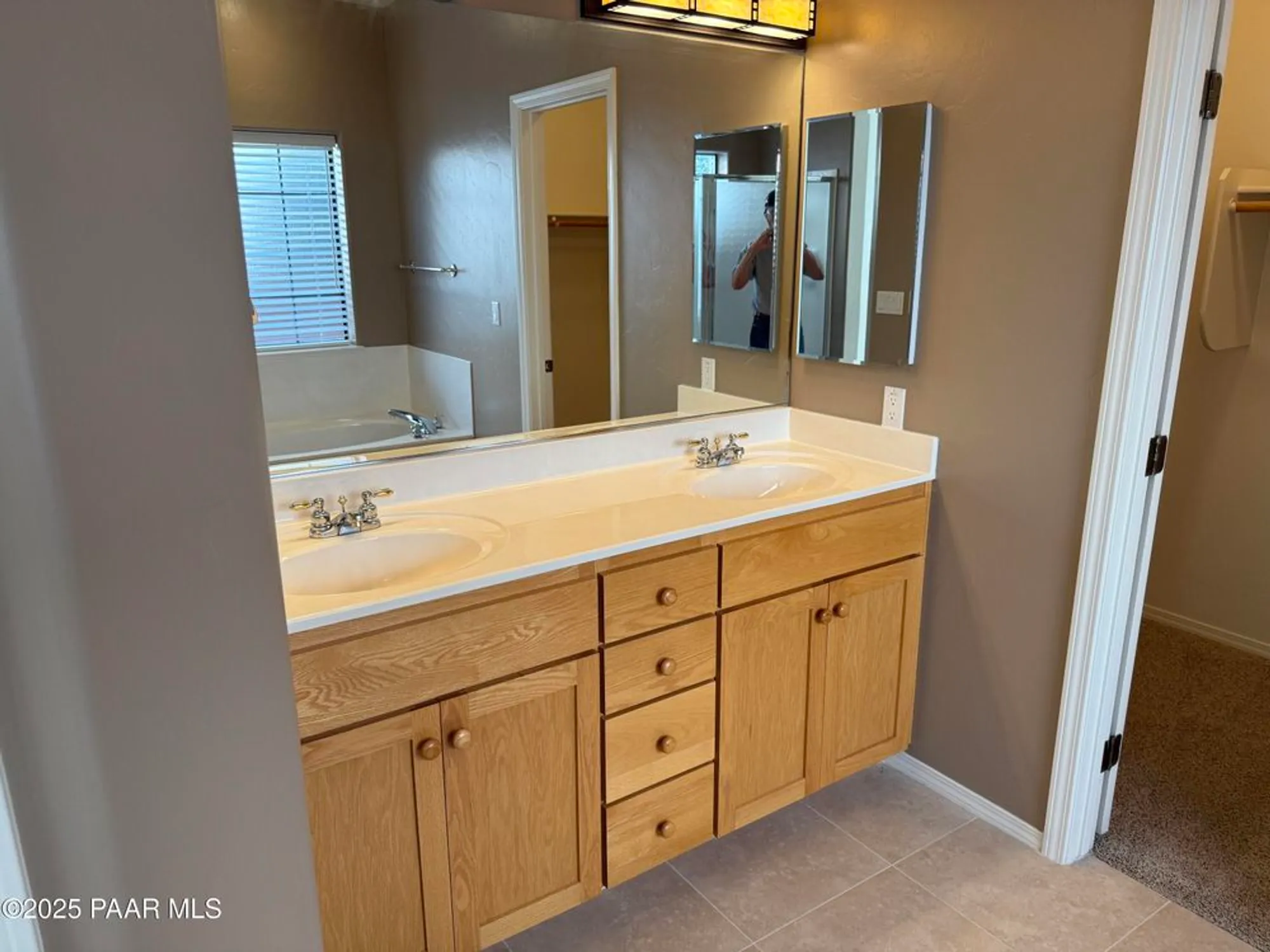 Property Slideshow image 17 of 25 | 1183 gardenia ln, Prescott, AZ, 86305