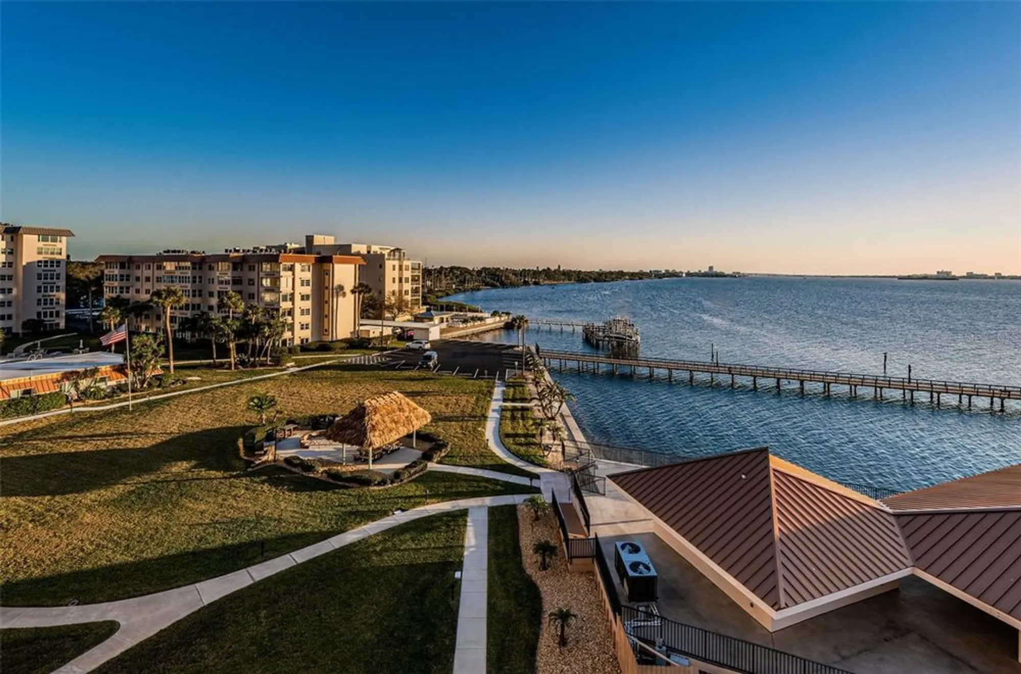 Property Slideshow image 36 of 57 | 634 edgewater dr 644, Dunedin, FL, 34698