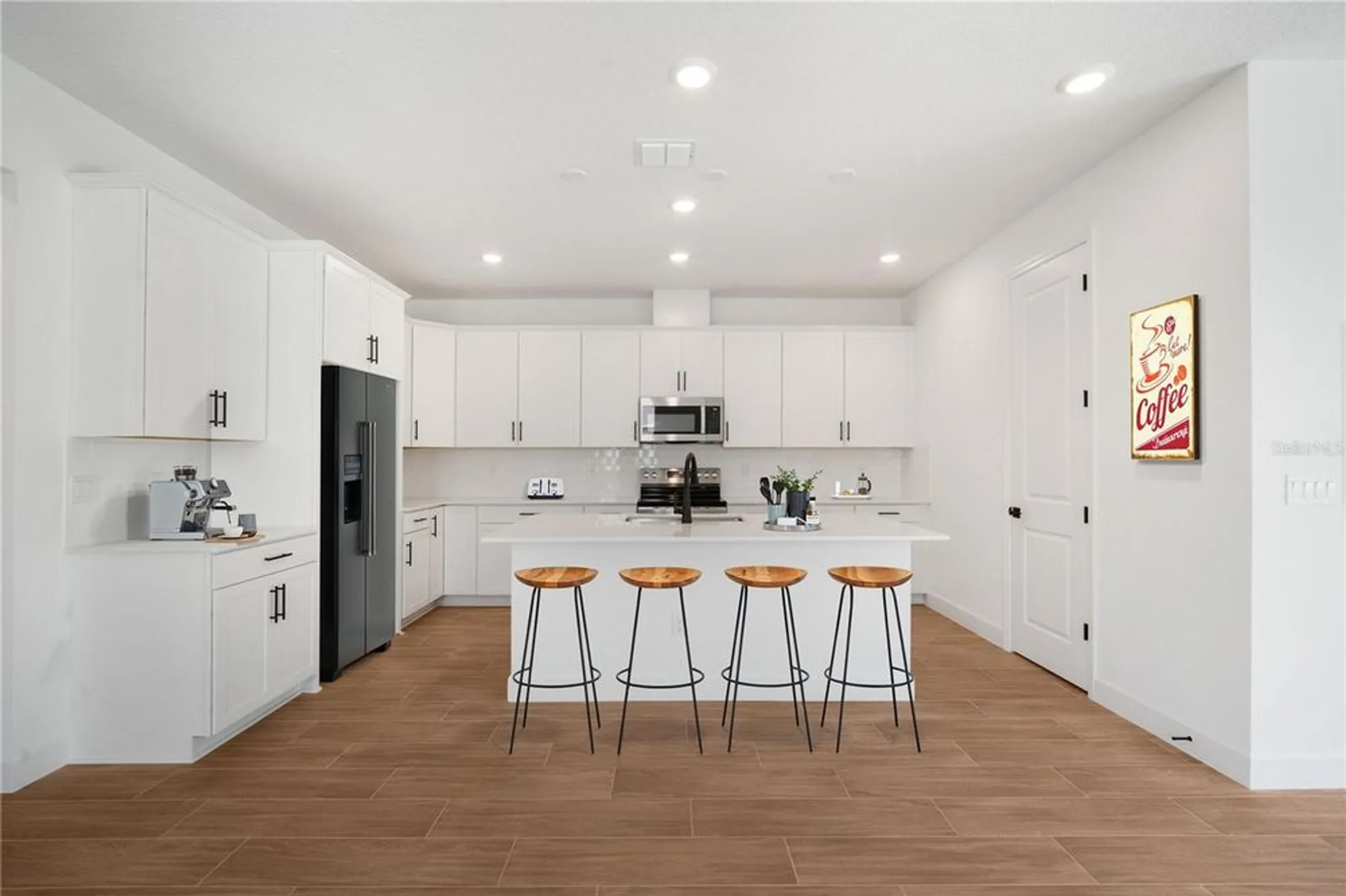 Property Slideshow image 10 of 44 | 9143 players dr, Weeki Wachee, FL, 34613