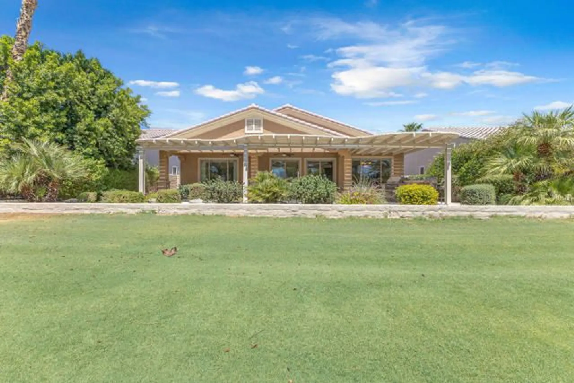 Property Slideshow image 39 of 47 | 81183 avenida tres lagunas, Indio, CA, 92203