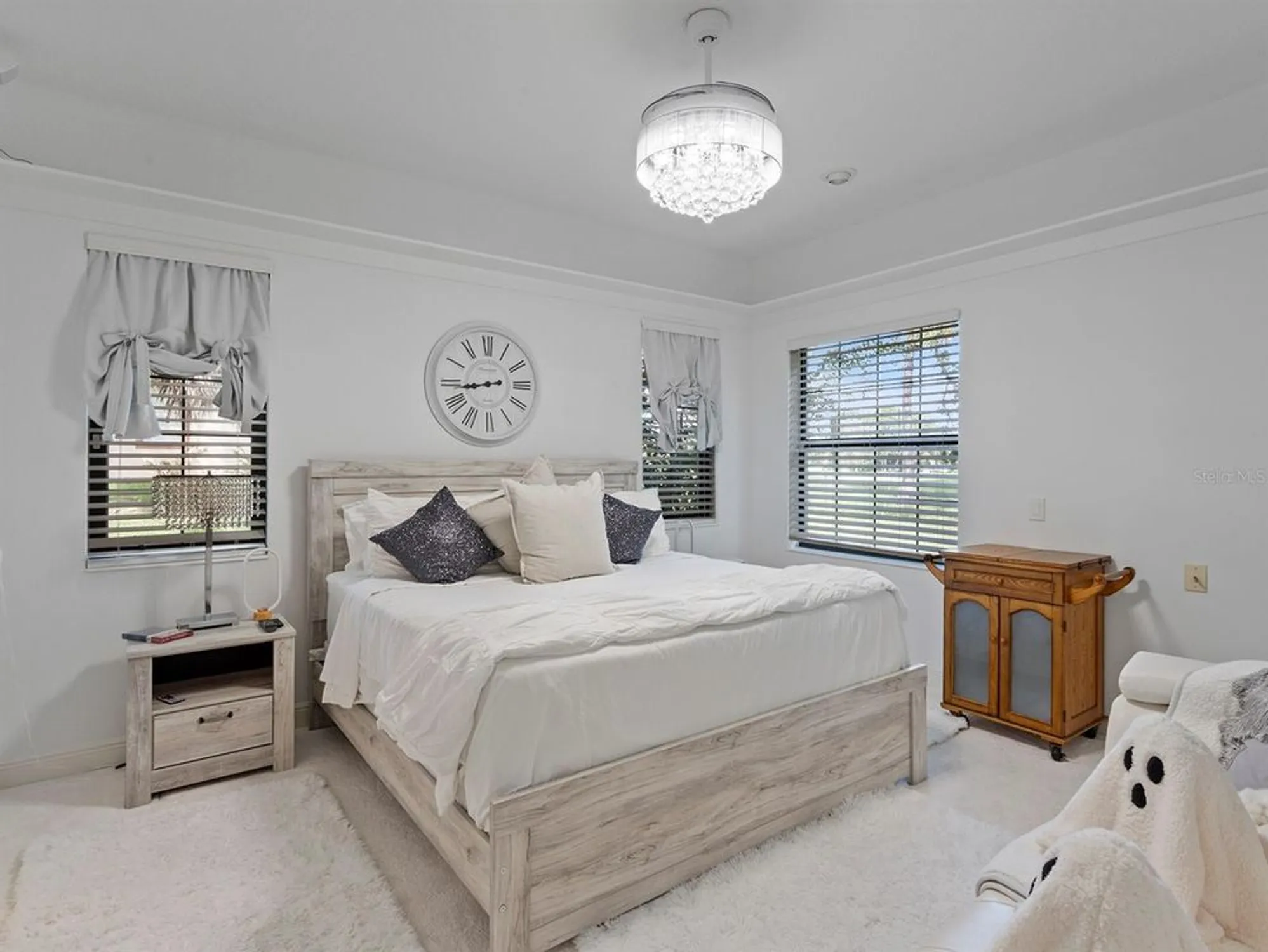 Property Slideshow image 27 of 53 | 6145 spinnaker loop, Lady Lake, FL, 32159