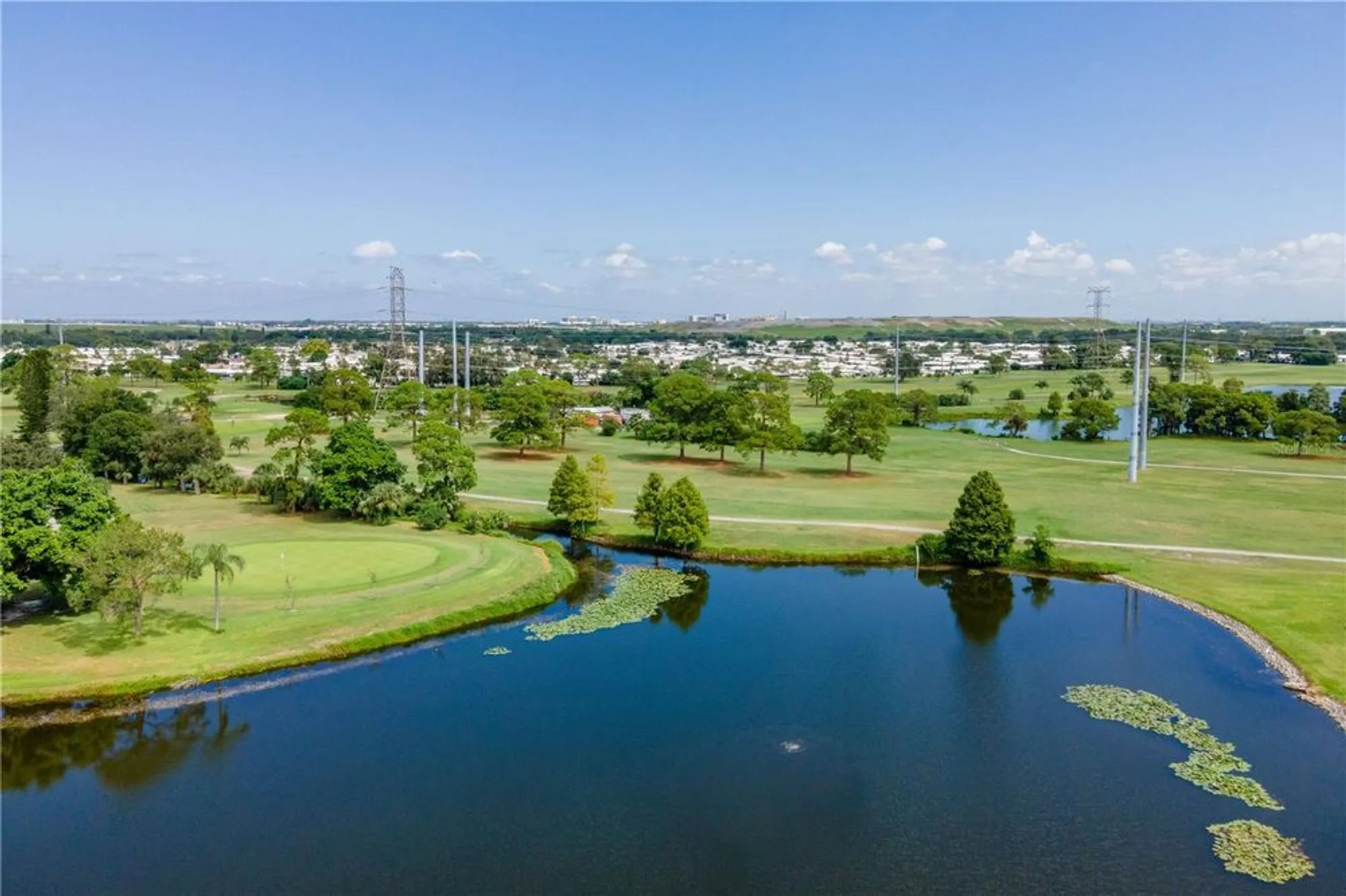 Property Slideshow image 8 of 37 | 9221 40th way n # 5, Pinellas Park, FL, 33782