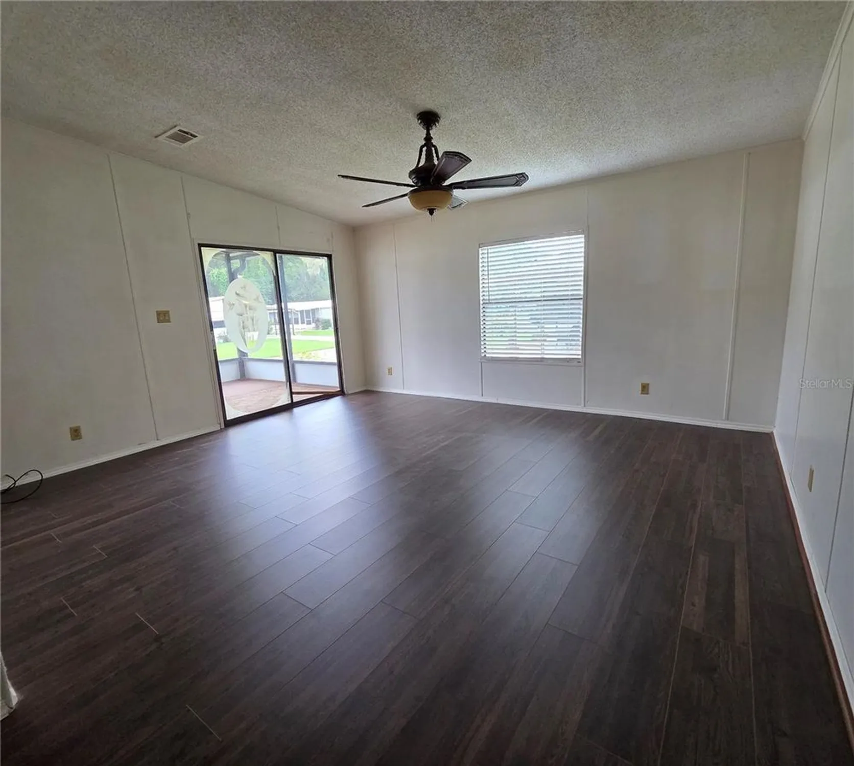 Property Slideshow image 7 of 31 | 404 s timber trl, Wildwood, FL, 34785