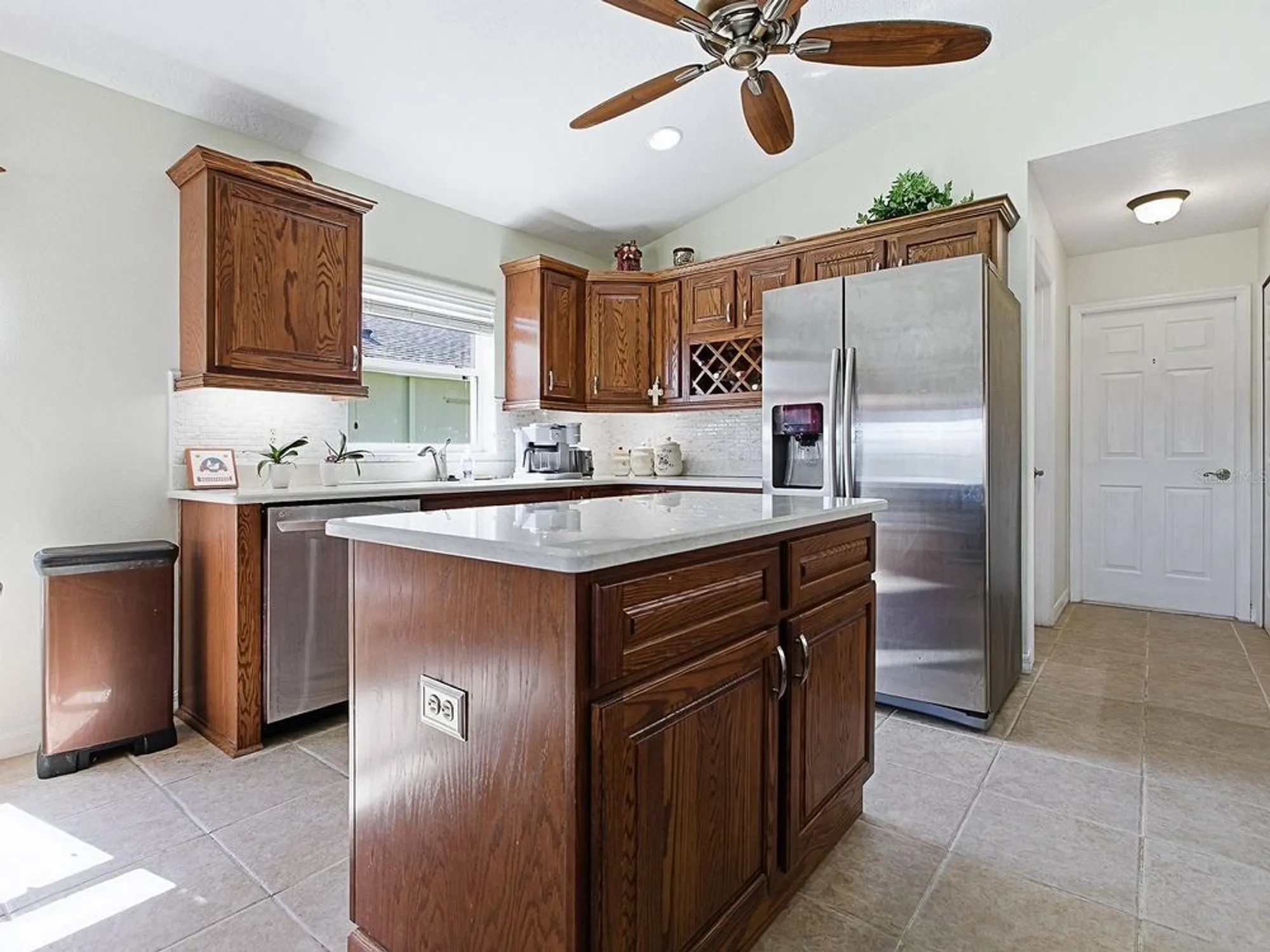 Property Slideshow image 16 of 73 | 4849 sable ridge ct, Leesburg, FL, 34748