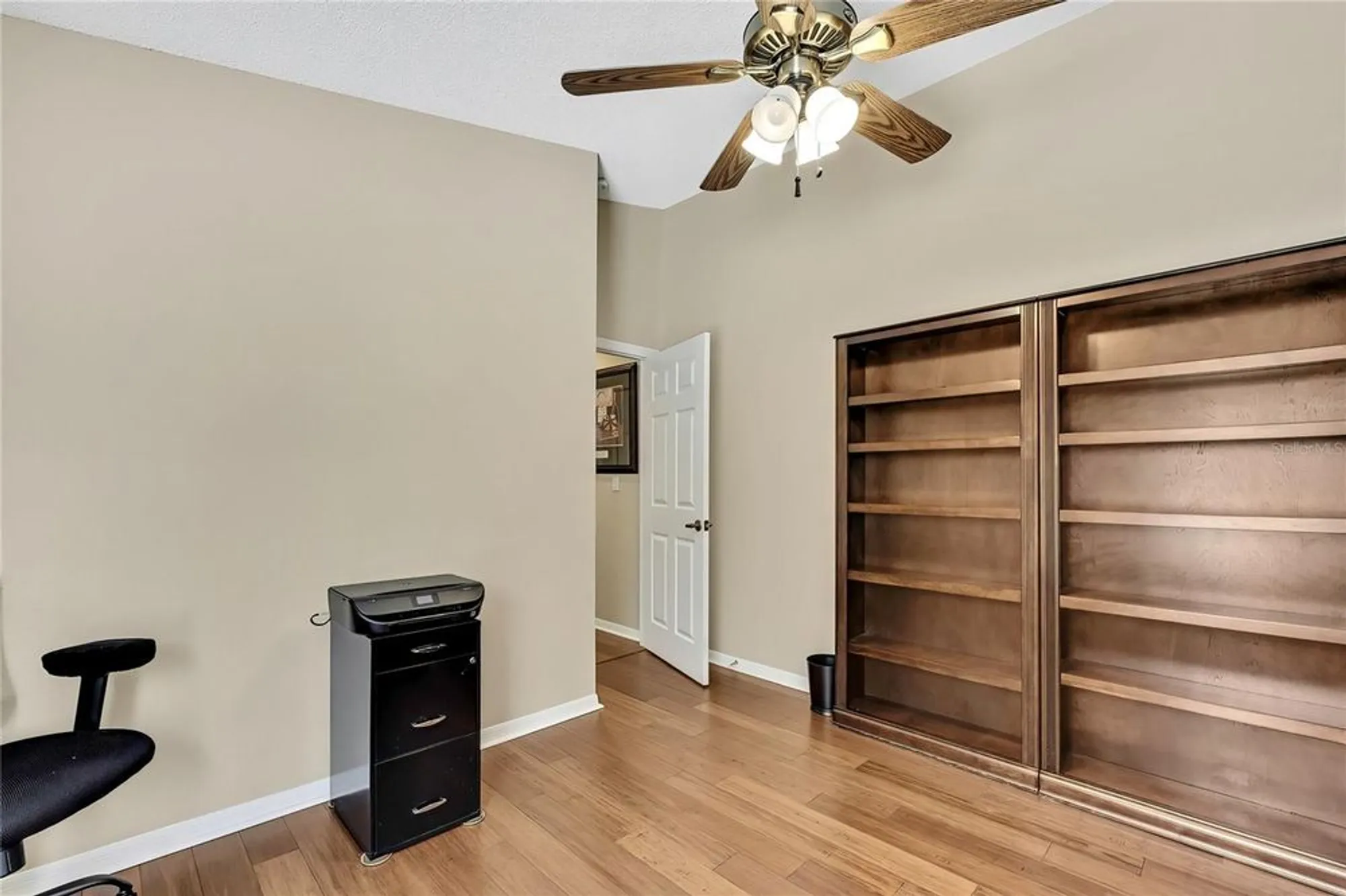 Property Slideshow image 28 of 54 | 488 fort mill ln, Spring Hill, FL, 34609