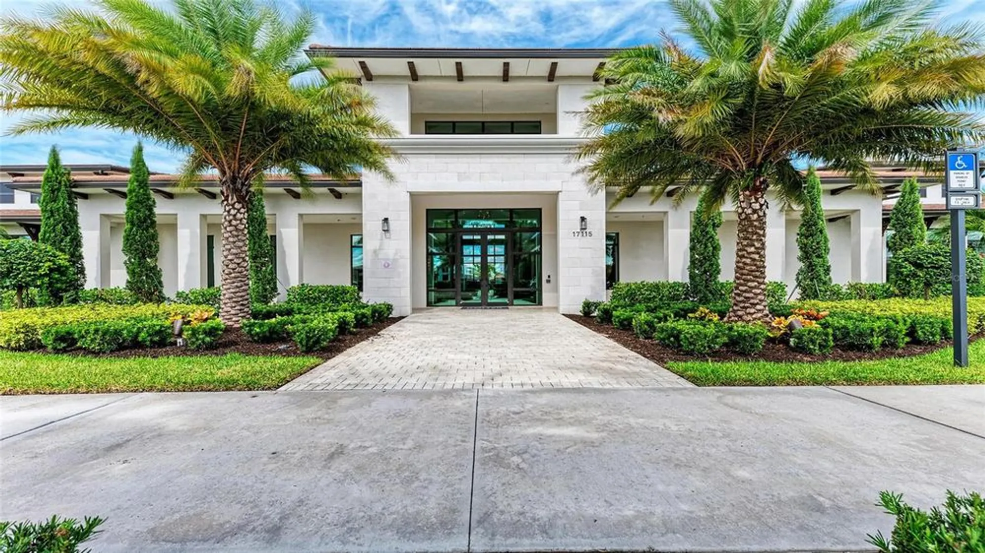 Property Slideshow image 40 of 66 | 18430 rockport pl, Lakewood Ranch, FL, 34211