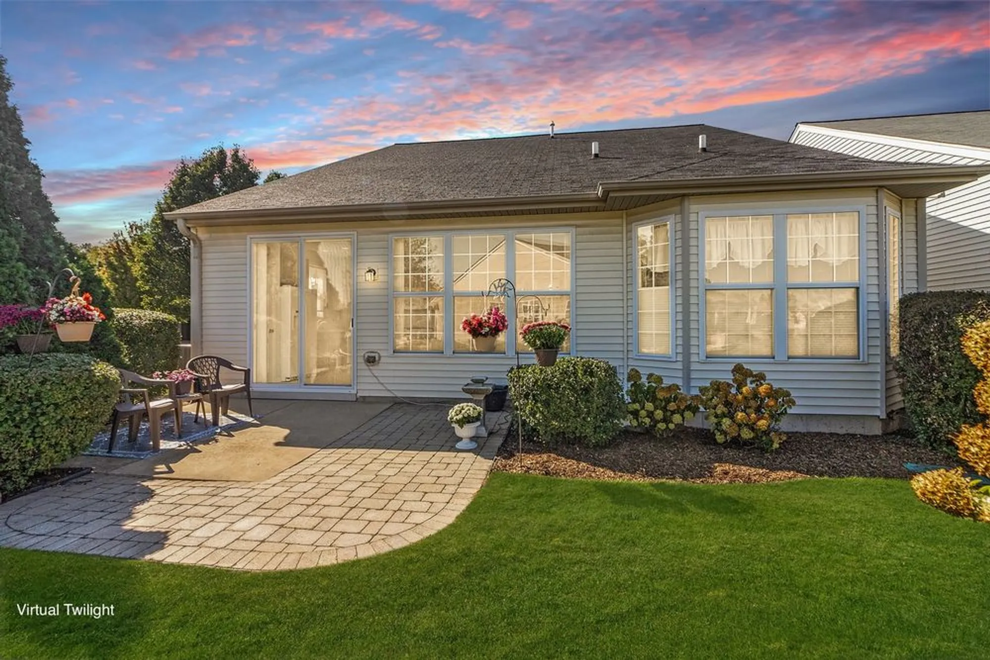 Property Slideshow image 28 of 29 | 12774 holbrook dr, Huntley, IL, 60142