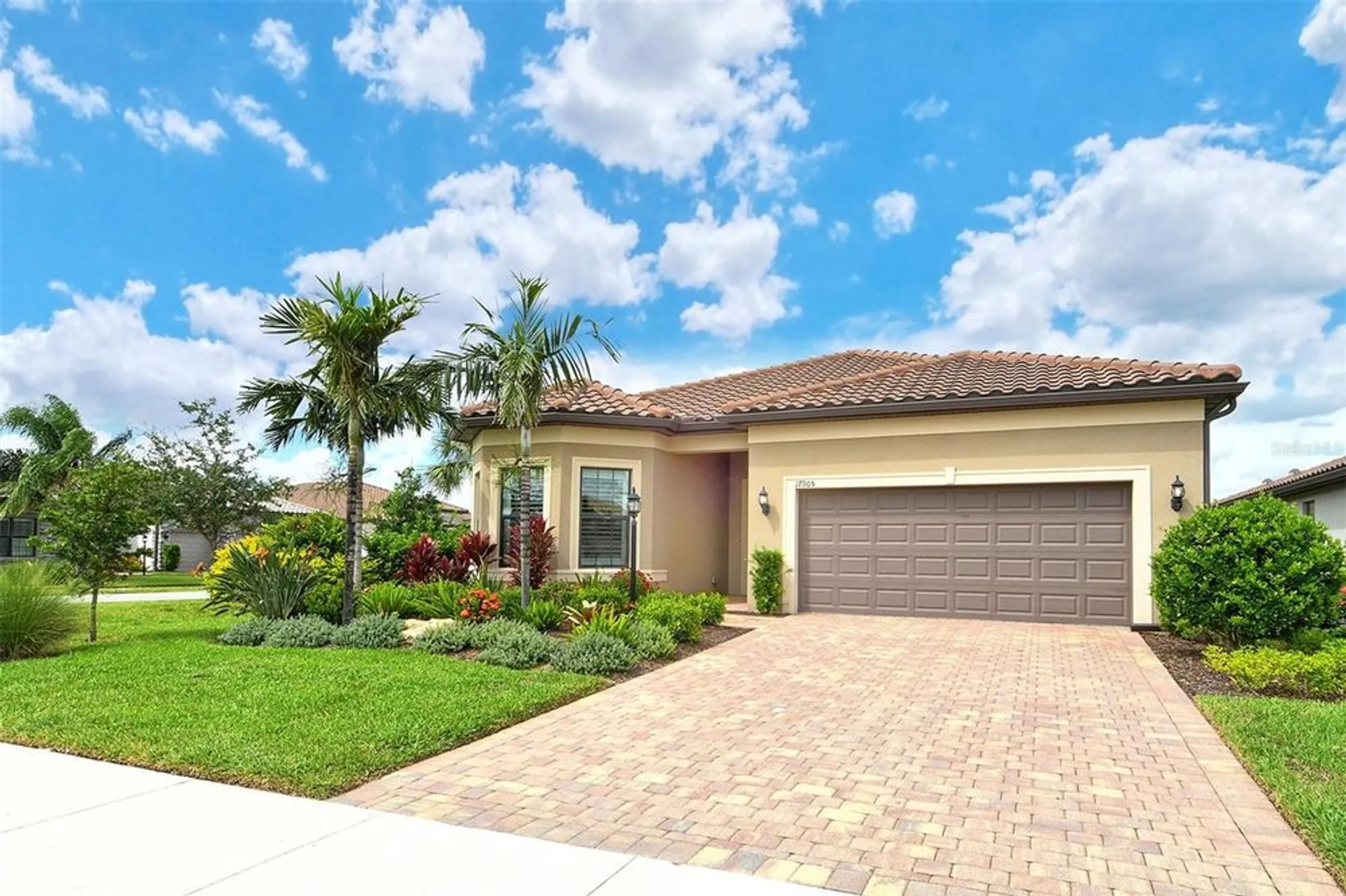 Property Slideshow image 2 of 72 | 17905 waterville pl, Bradenton, FL, 34202