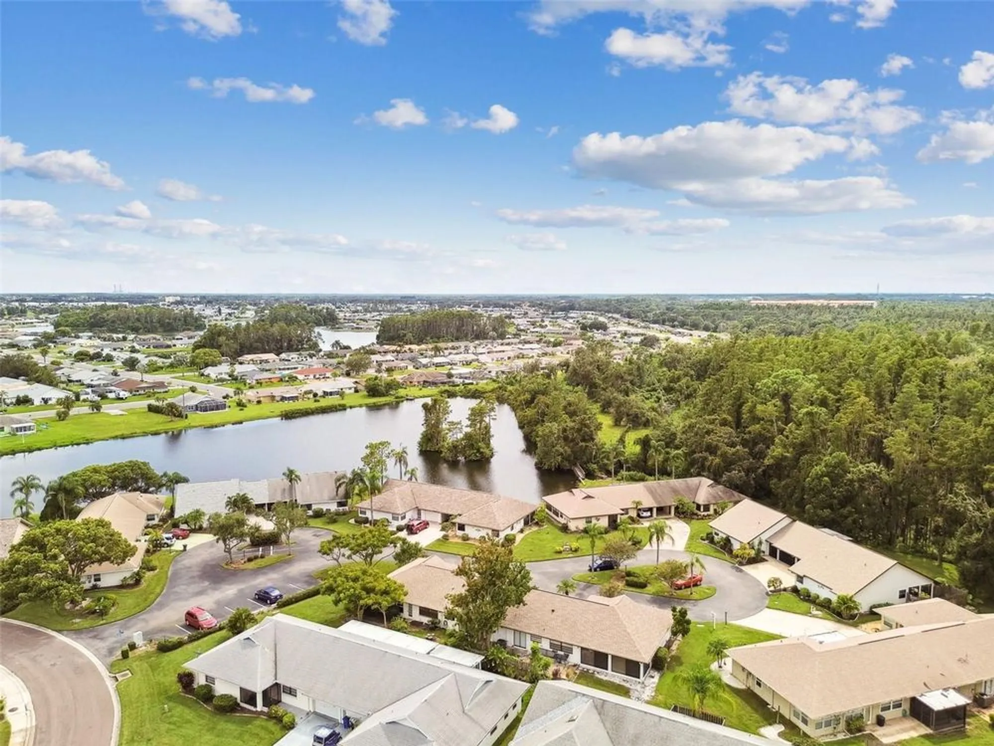 Property Slideshow image 49 of 82 | 1608 comfy ct, Sun City Center, FL, 33573