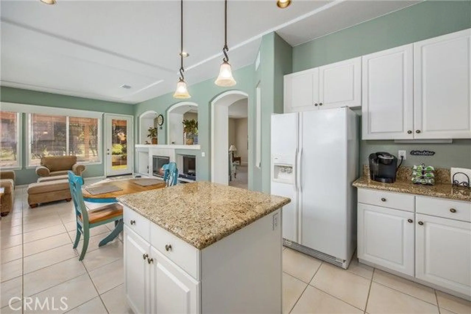 Property Slideshow image 20 of 54 | 4976 silverado ave, Banning, CA, 92220