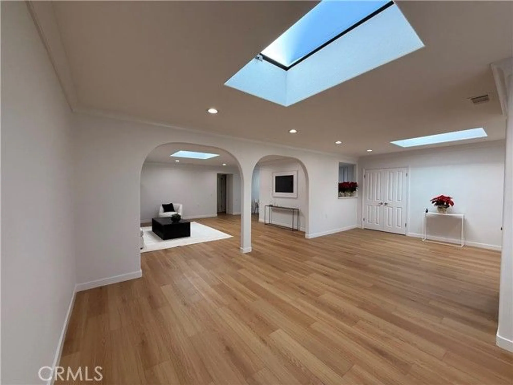 Property Slideshow image 8 of 39 | 1921 saint john rd apt 35c, Seal Beach, CA, 90740