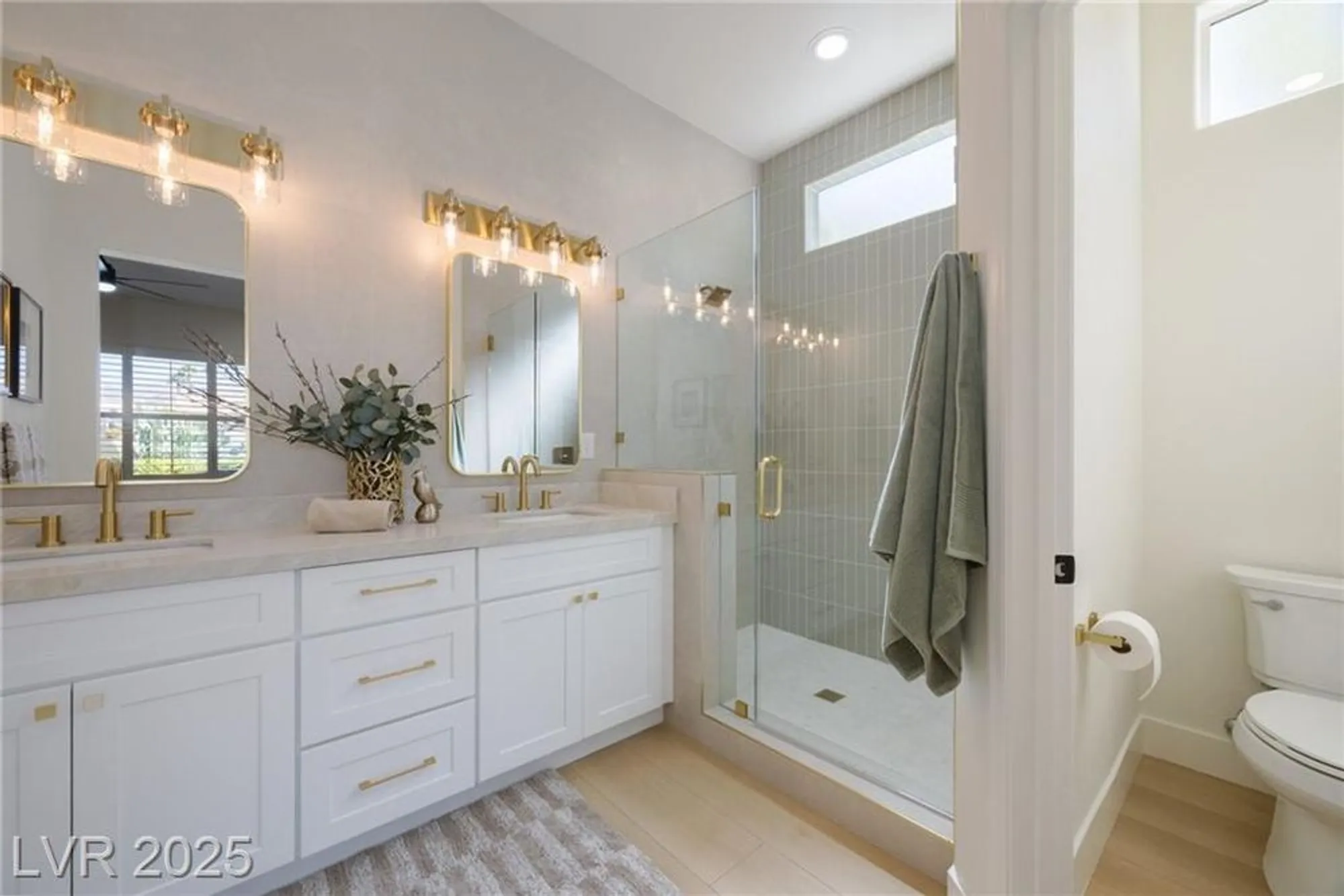 Property Slideshow image 19 of 43 | 2725 youngdale dr, Las Vegas, NV, 89134