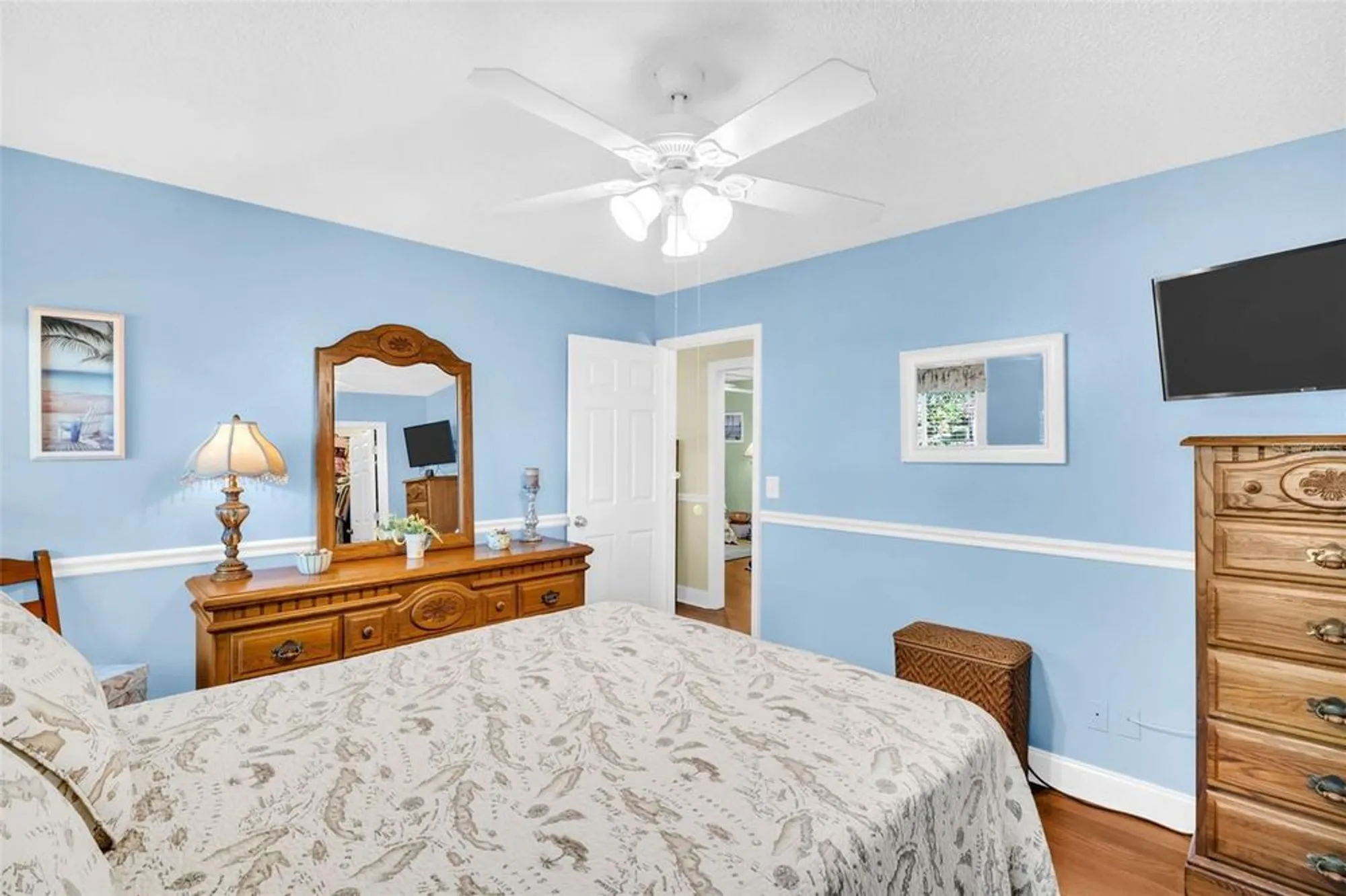 Property Slideshow image 17 of 49 | 3481 maclaren dr, Palm Harbor, FL, 34684