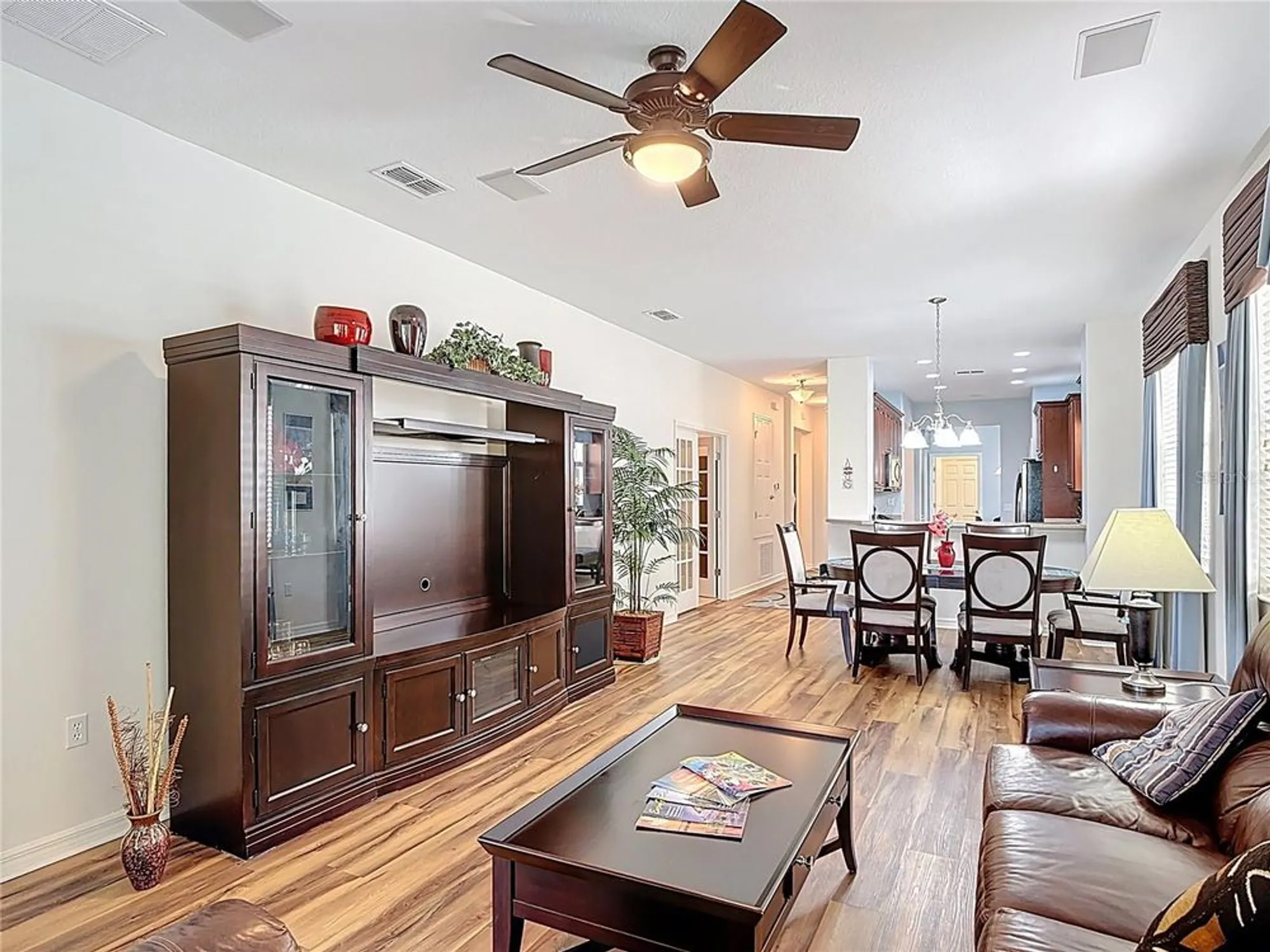 Property Slideshow image 23 of 46 | 2502 palm tree dr, Poinciana, FL, 34759