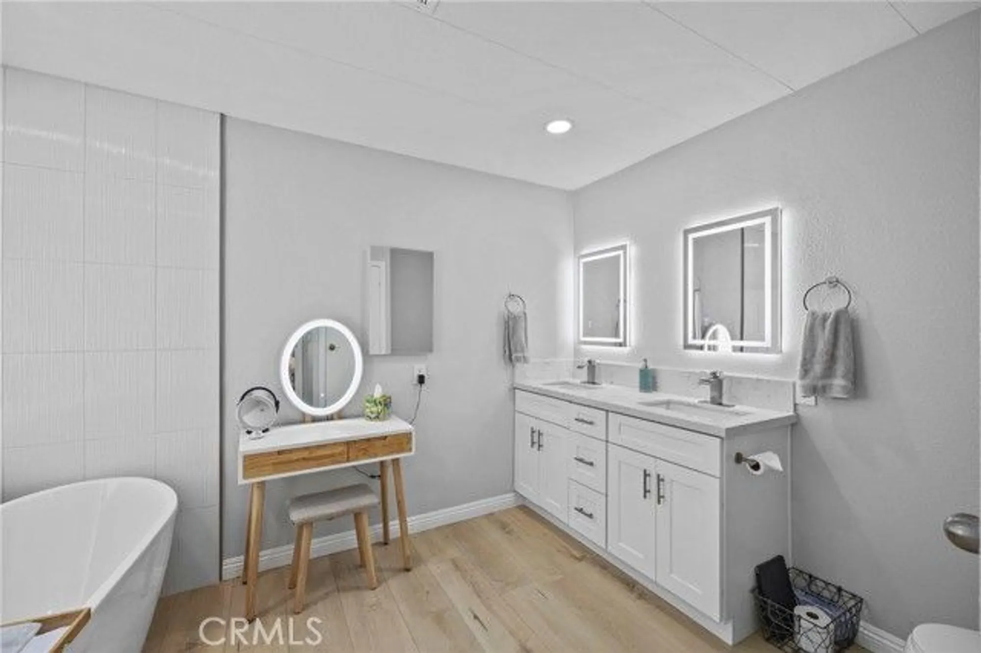 Property Slideshow image 18 of 40 | 1440 ridgemont way, Corona, CA, 92882