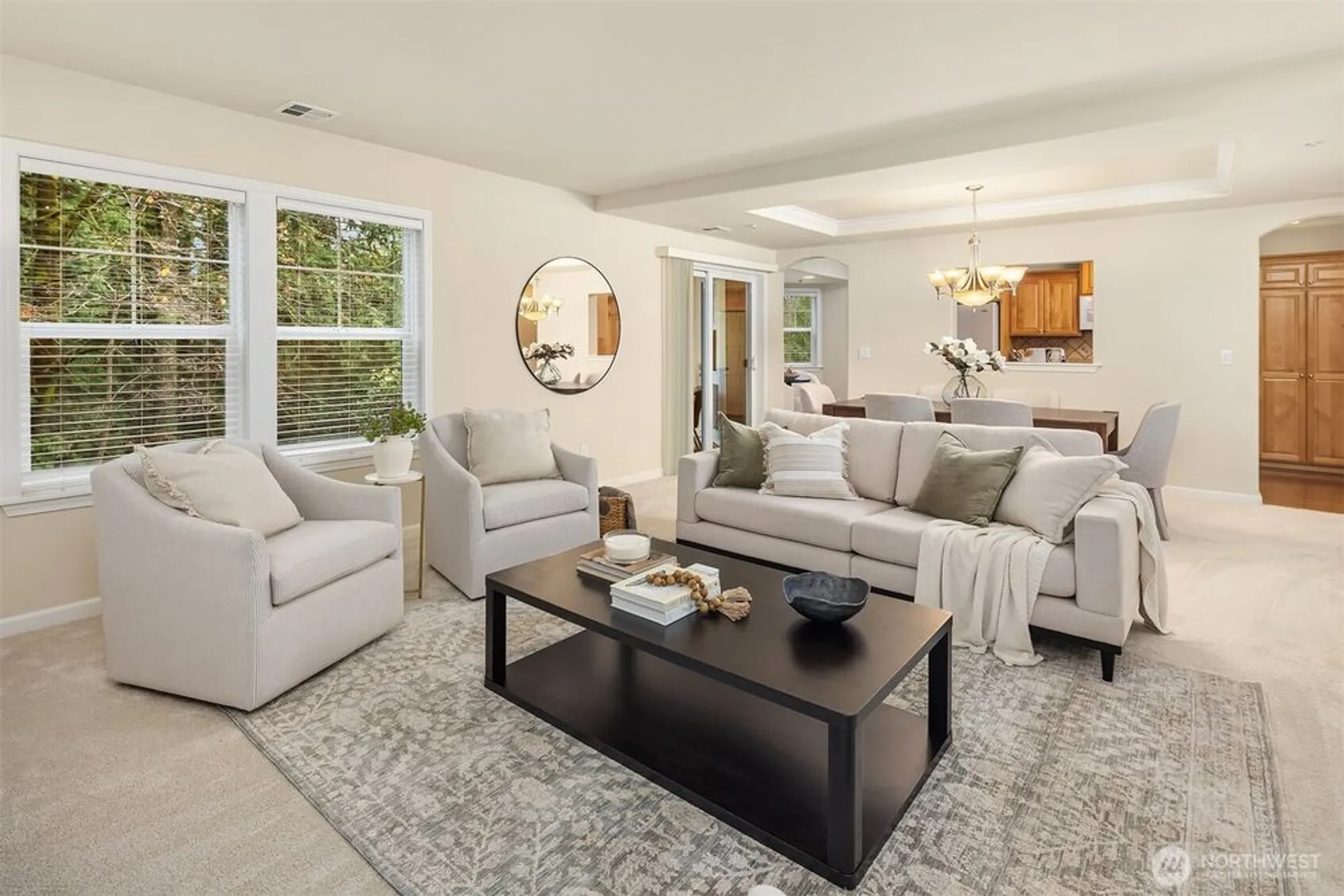 Property Slideshow image 11 of 40 | 4535 providence point pl 103, Issaquah, WA, 98029