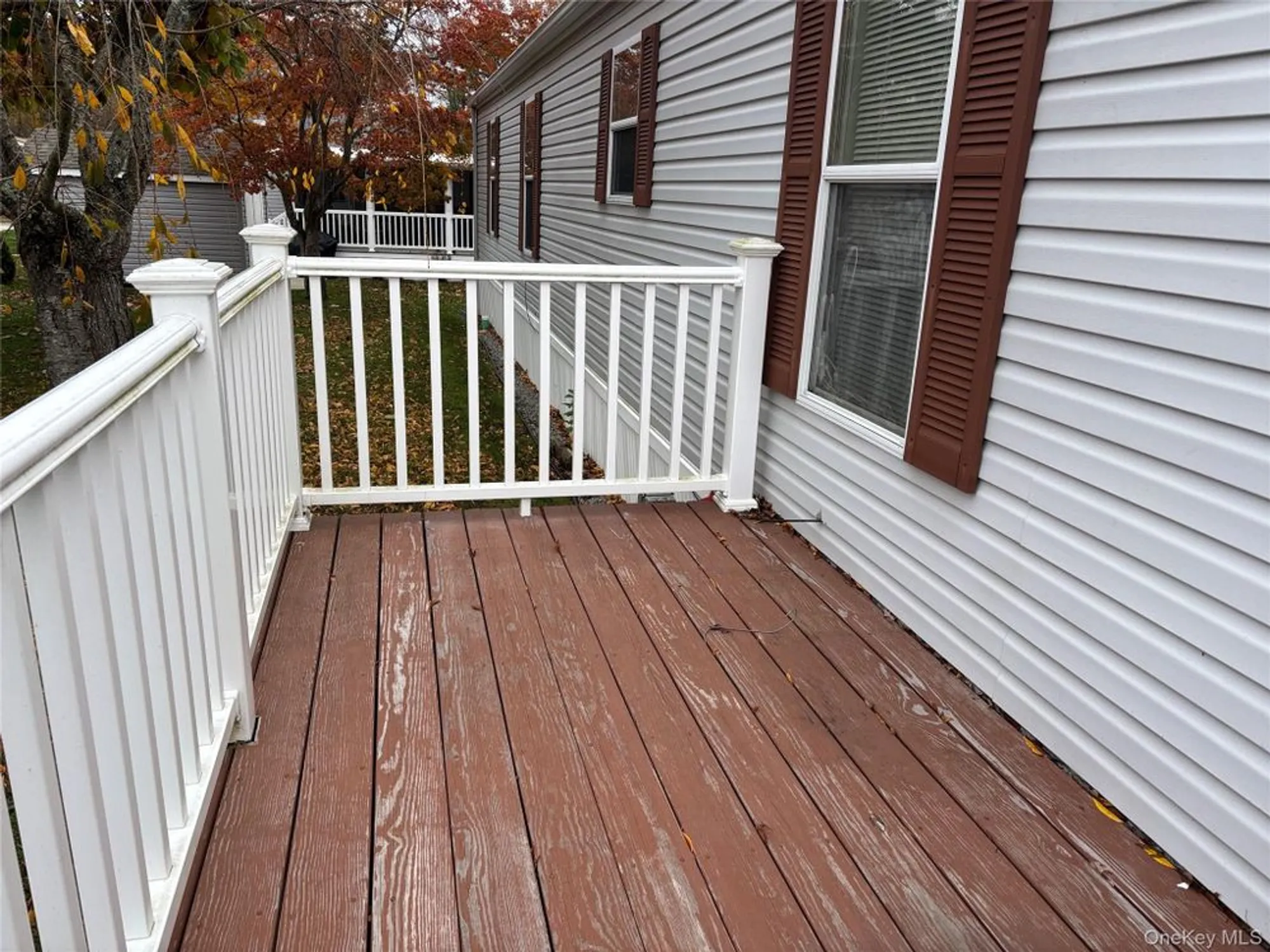 Property Slideshow image 3 of 28 | 1661 old country rd unit 280, Riverhead, NY, 11901