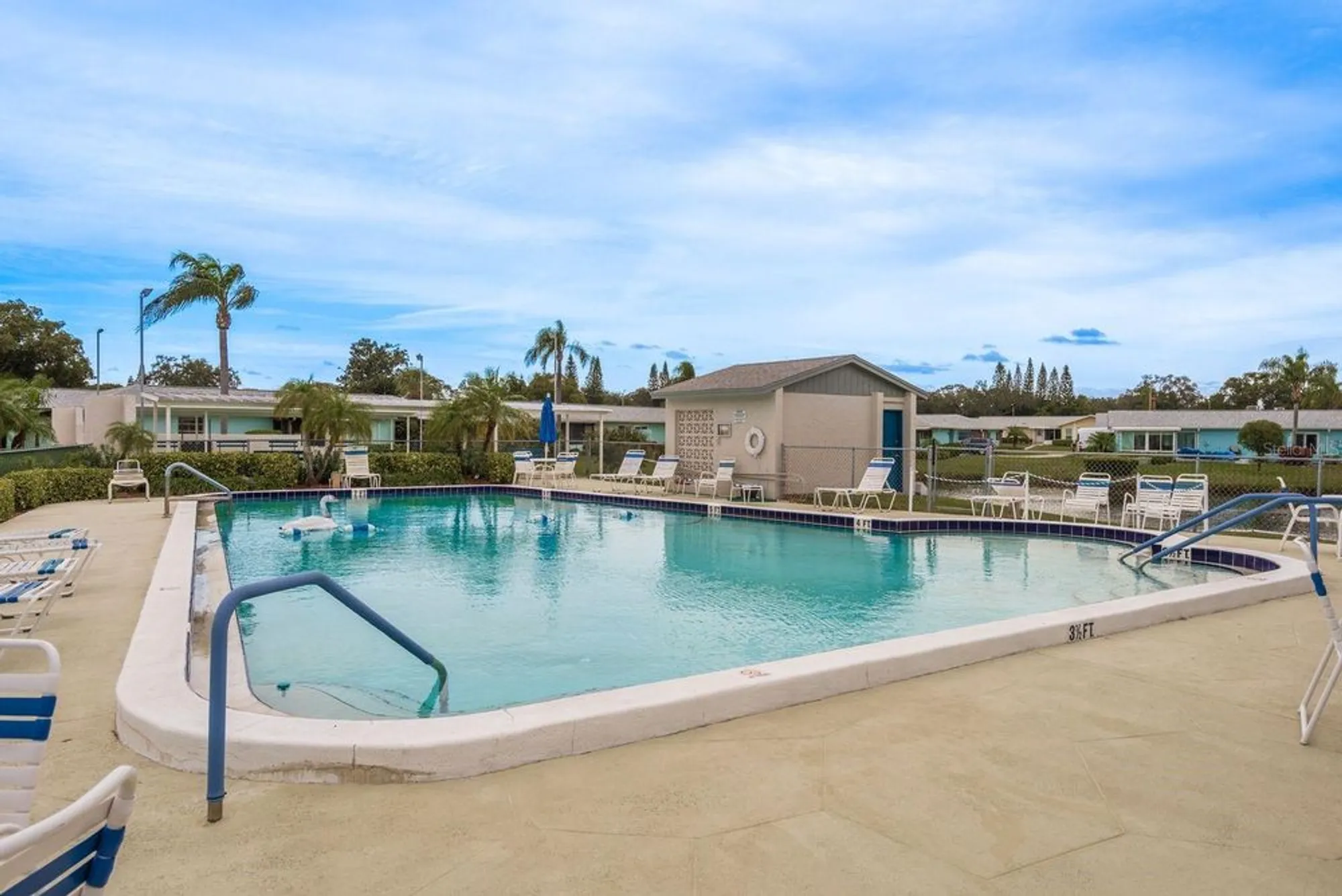 Property Slideshow image 42 of 55 | 2738 sherbrooke ln c, Palm Harbor, FL, 34684