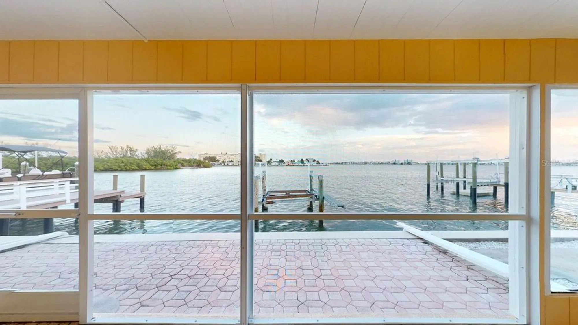 Property Slideshow image 81 of 96 | 636 boca ciega point blvd s, St Petersburg, FL, 33708