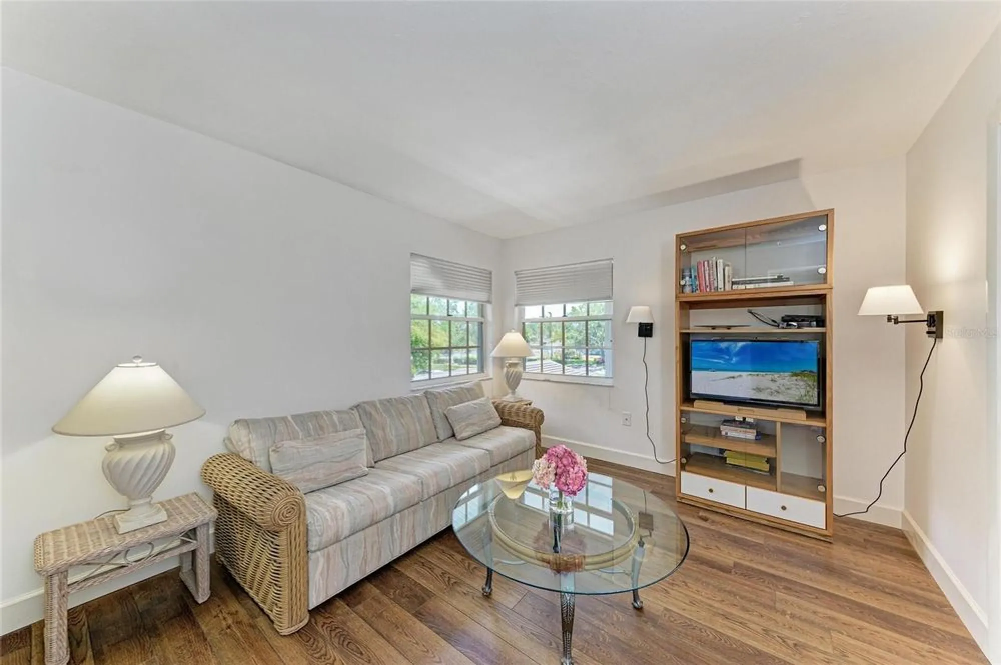 Property Slideshow image 33 of 66 | 628 estuary dr, Bradenton, FL, 34209