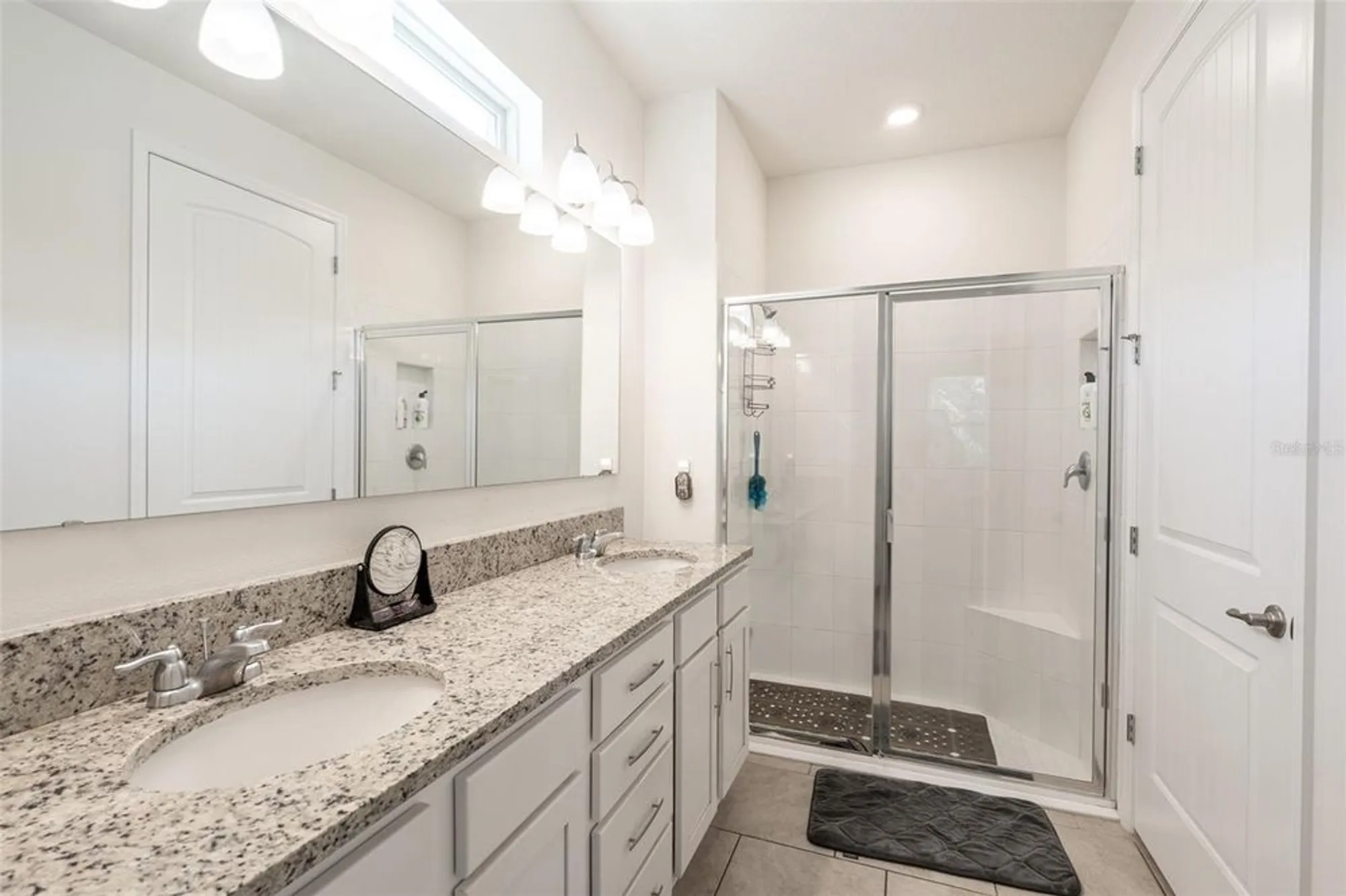 Property Slideshow image 18 of 45 | 3860 goldenrod ct, Clermont, FL, 34714