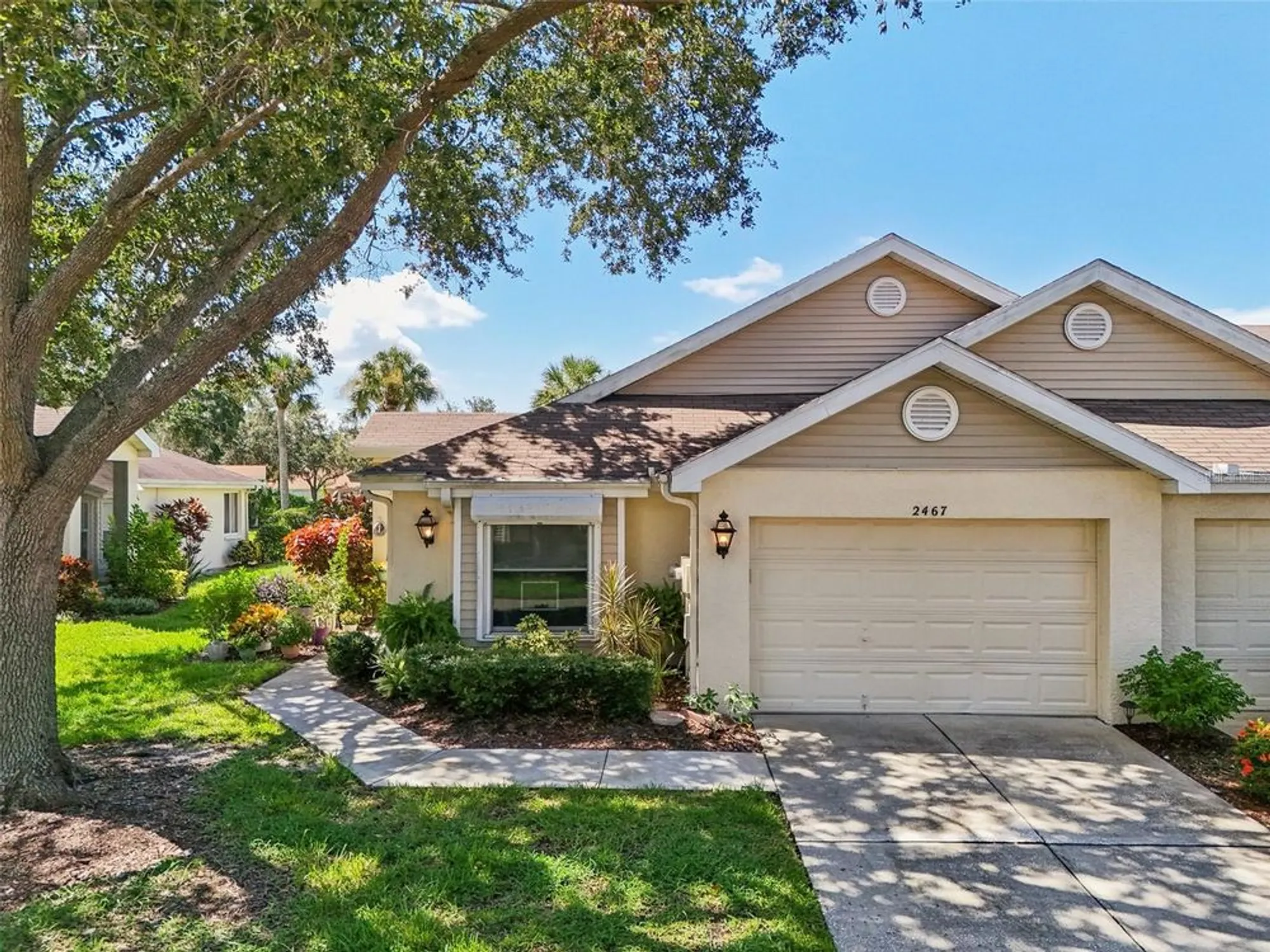 Property Slideshow image 1 of 50 | 2467 nantucket harbor loop 122, Sun City Center, FL, 33573