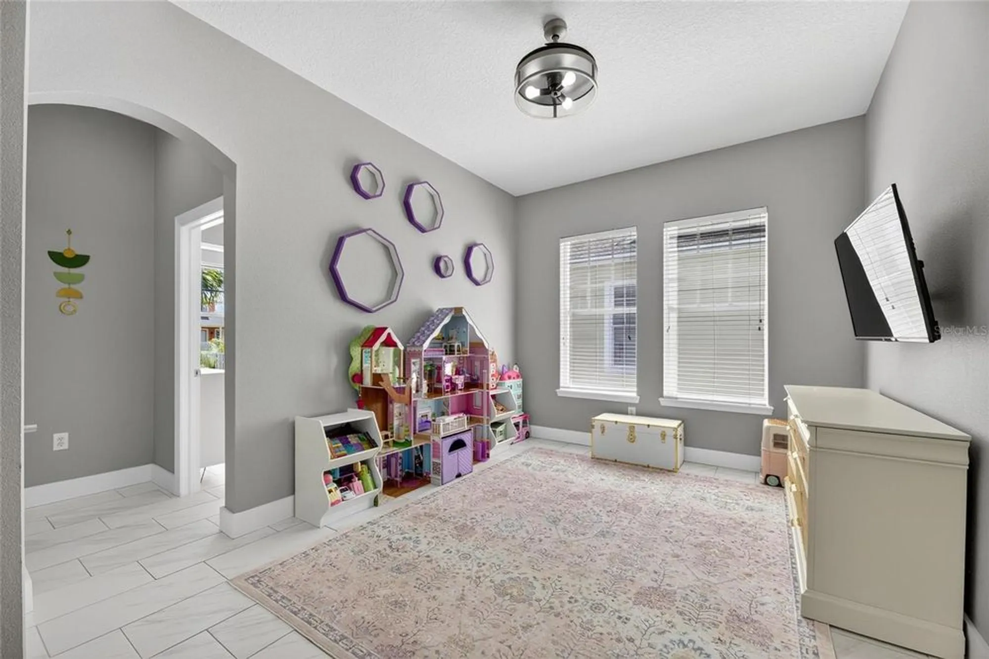 Property Slideshow image 32 of 66 | 526 islebay dr, Apollo Beach, FL, 33572