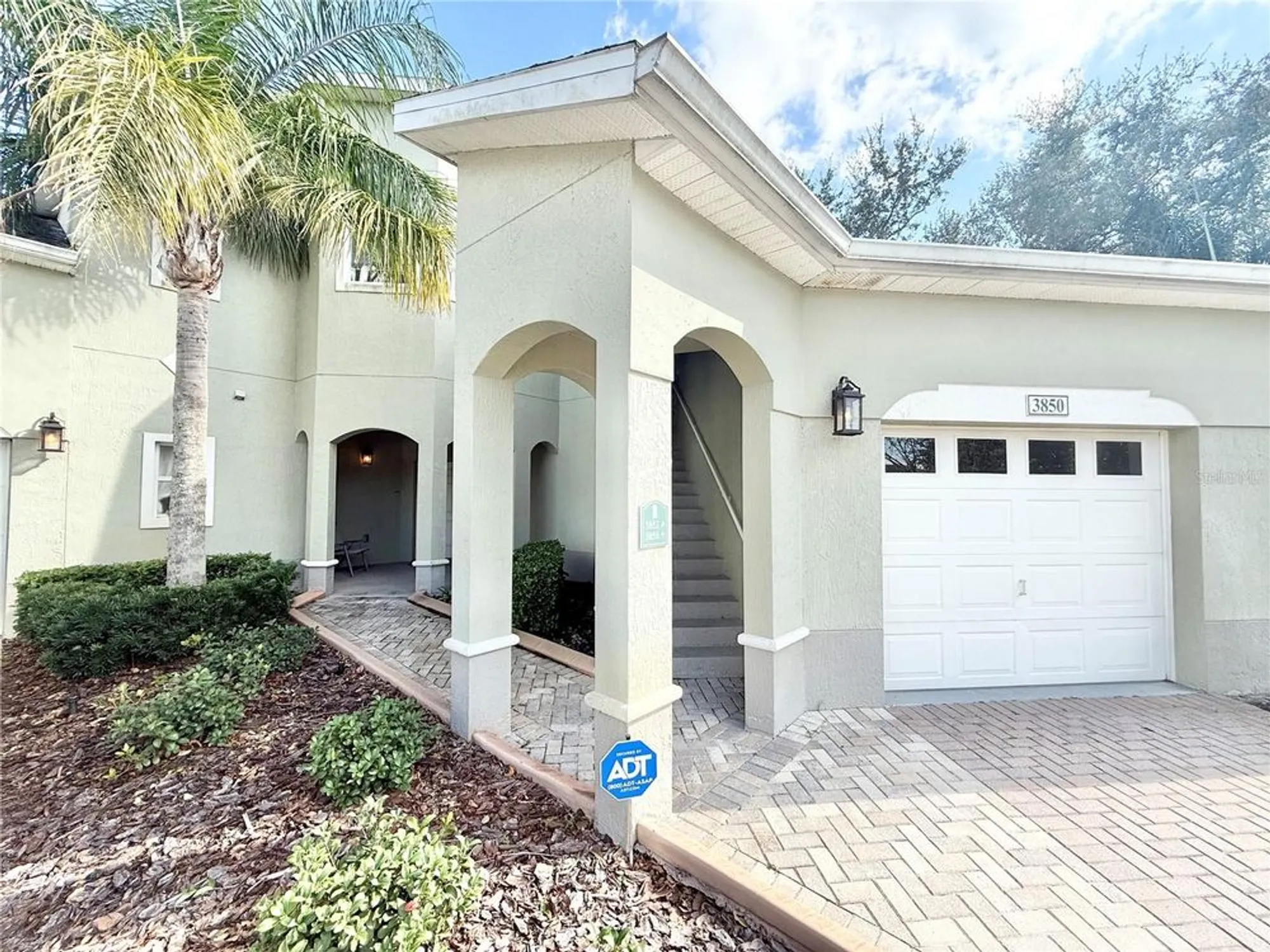 Property Slideshow image 3 of 42 | 3850 serenade ln # 3850, Lakeland, FL, 33811