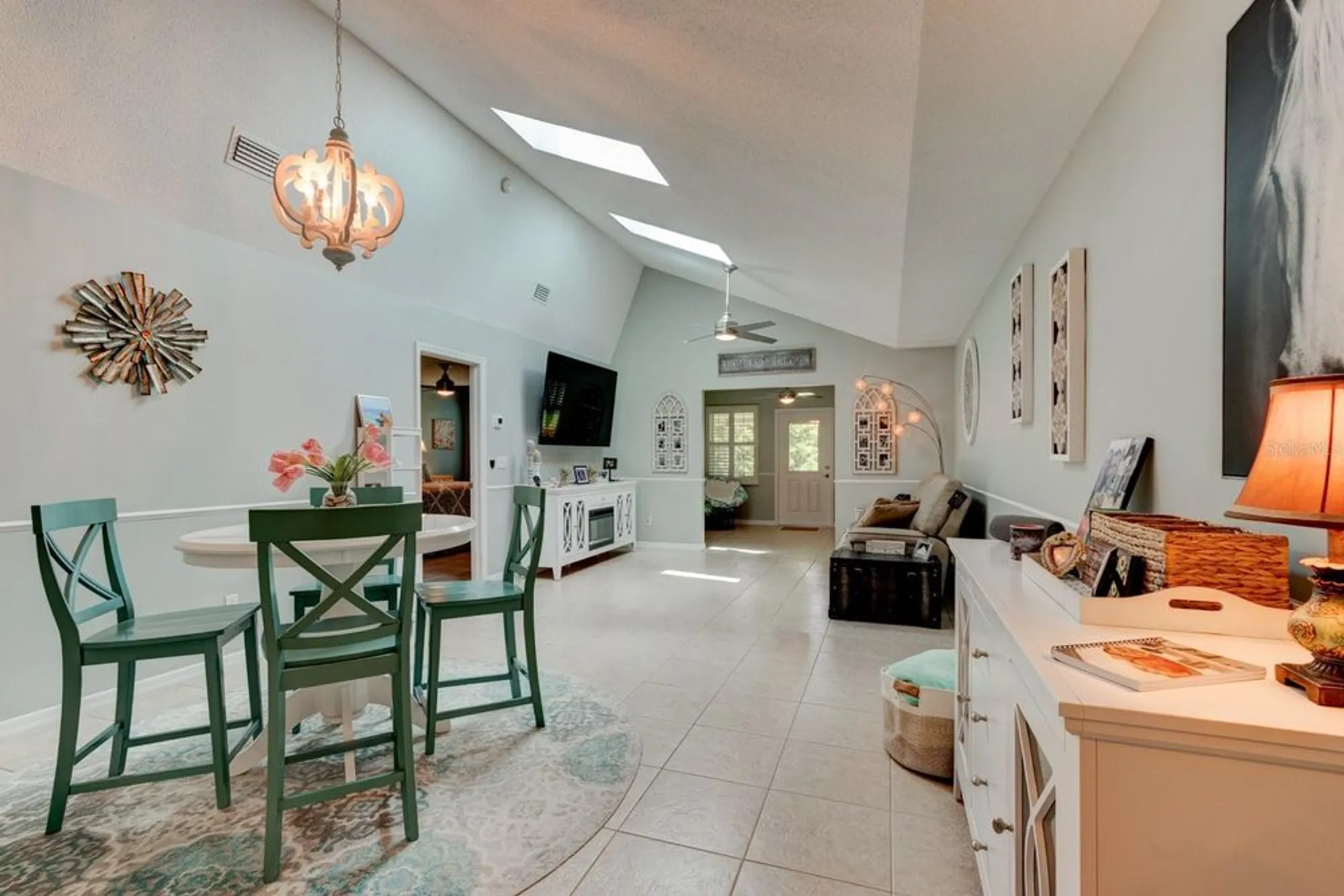Property Slideshow image 6 of 28 | 116 duck hawk cir 3040, Daytona Beach, FL, 32119