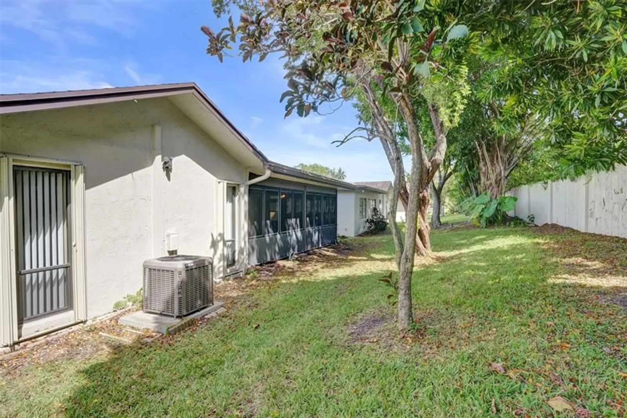 Property Slideshow image 46 of 94 | 1622 sw 19th ave, Deerfield Beach, FL, 33442