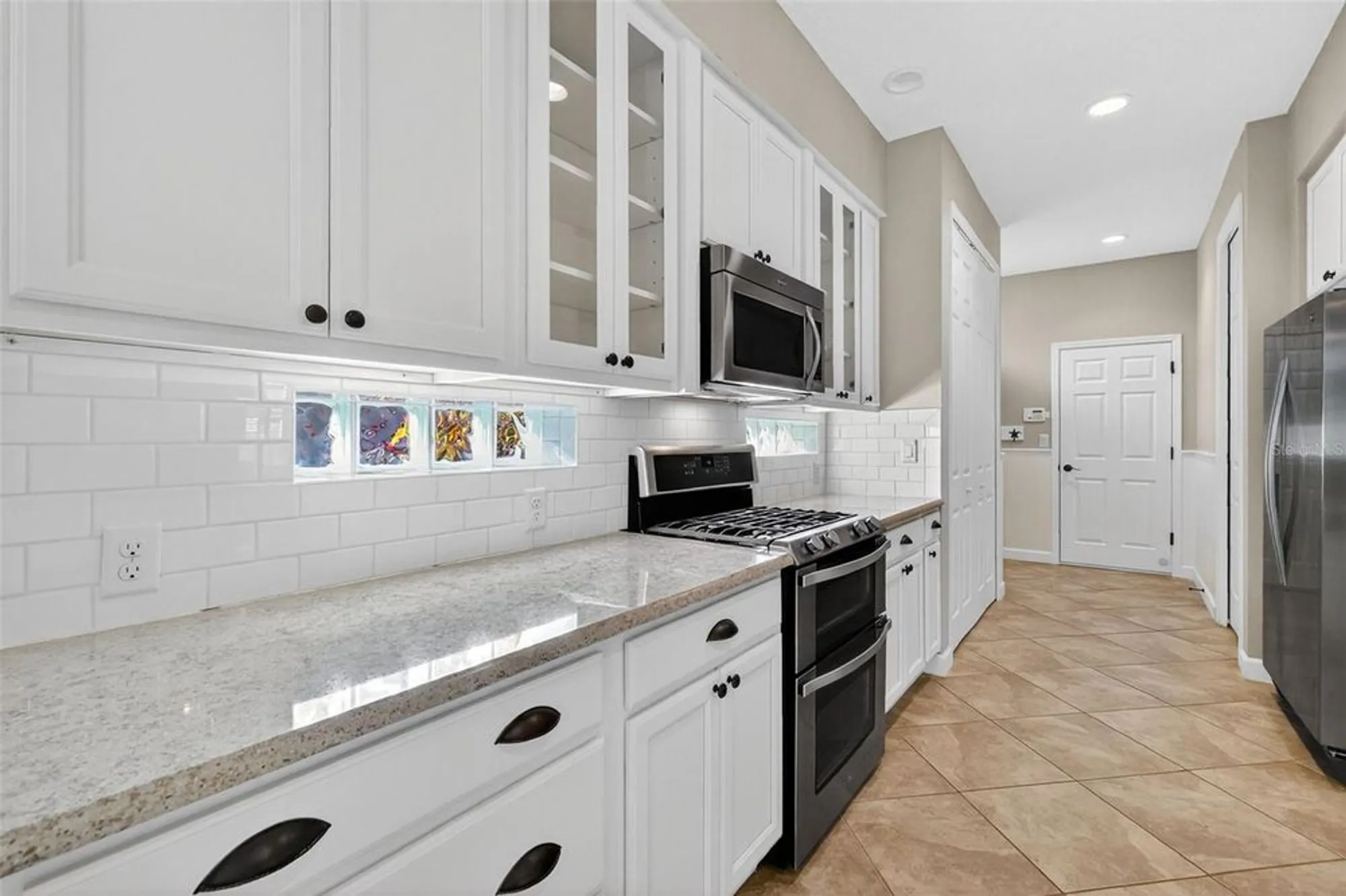 Property Slideshow image 18 of 77 | 8852 bridgeport bay cir, Mount Dora, FL, 32757