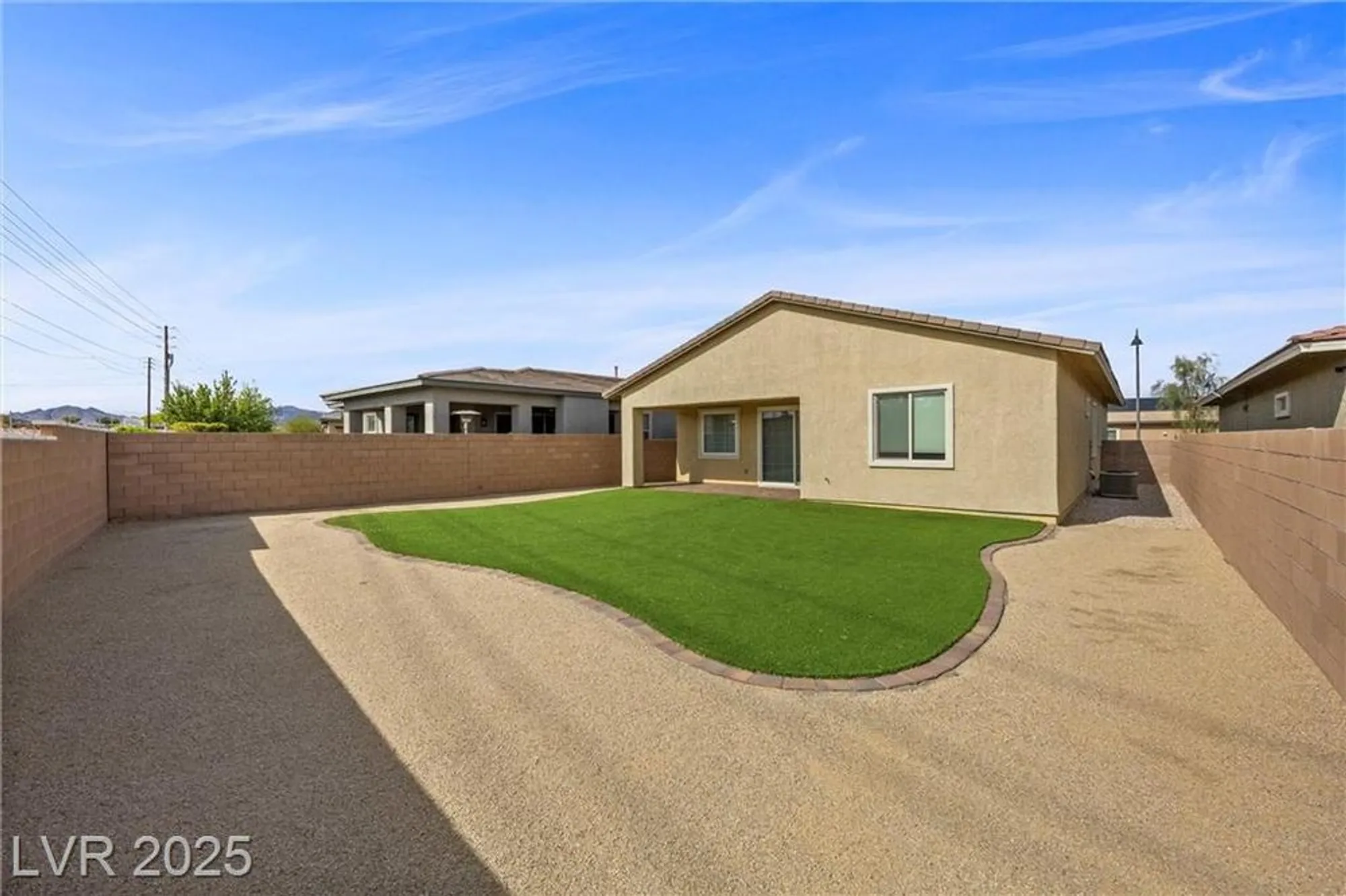 Property Slideshow image 35 of 70 | 732 rosewater dr, Henderson, NV, 89011