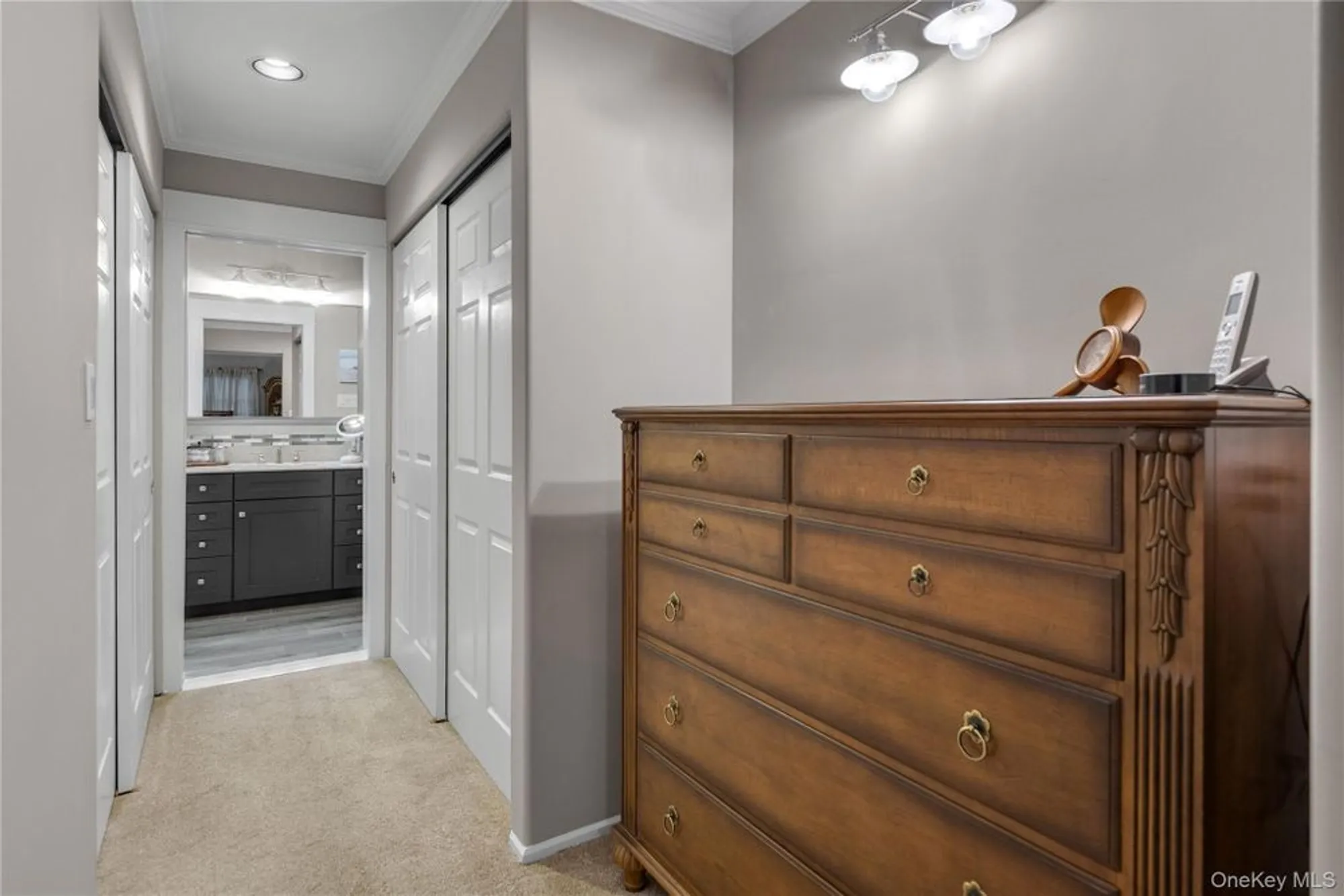 Property Slideshow image 12 of 28 | 256 glen dr, Ridge, NY, 11961