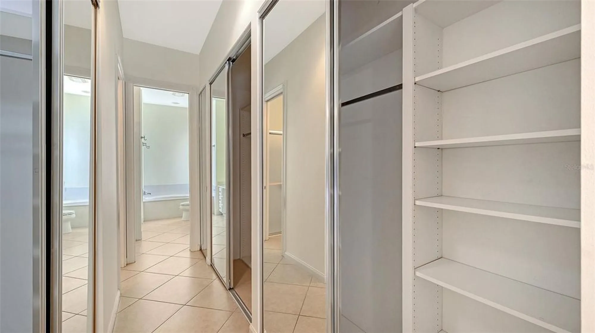 Property Slideshow image 31 of 100 | 5679 ferrara dr, Sarasota, FL, 34238