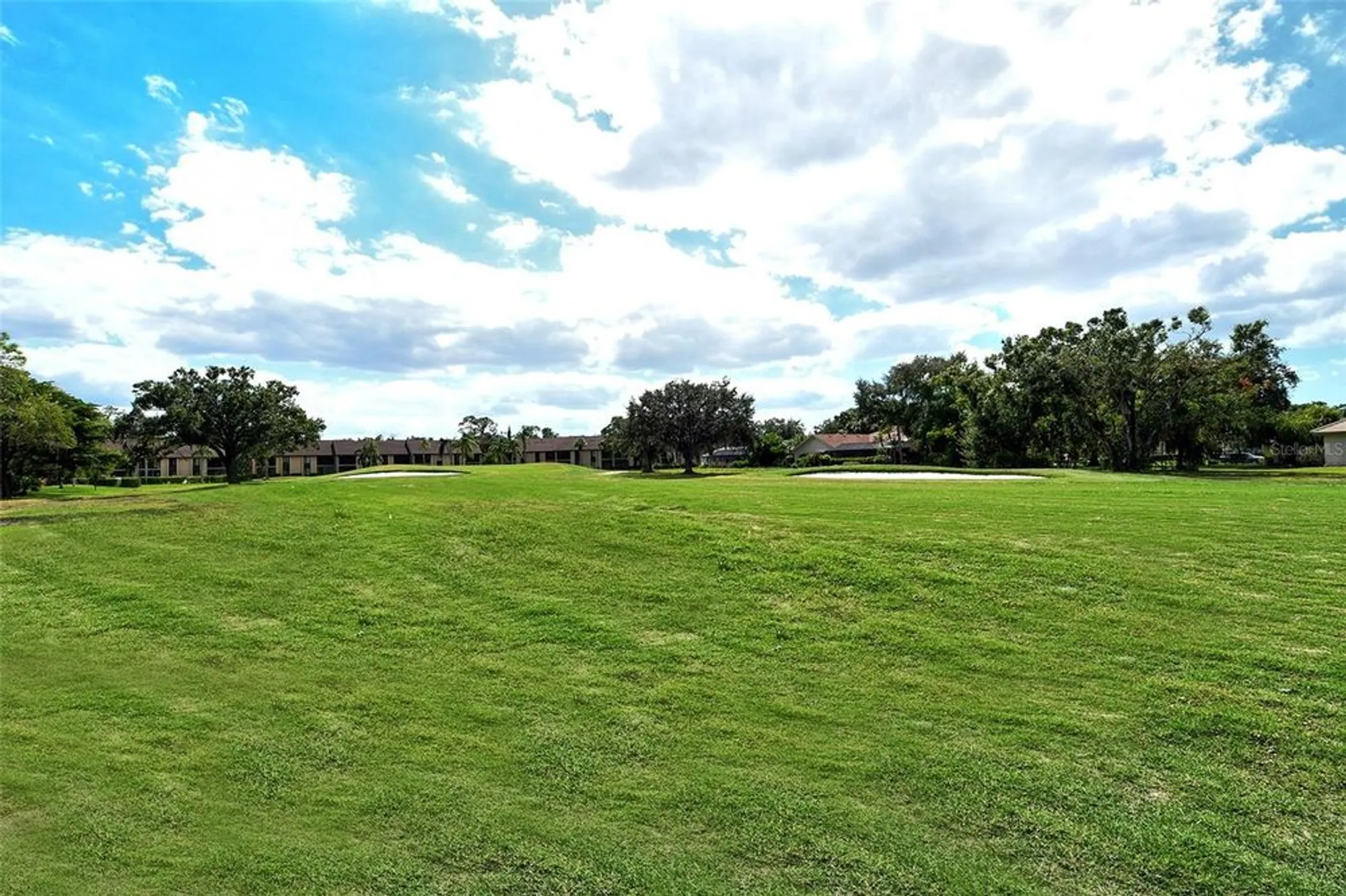 Property Slideshow image 34 of 38 | 6261 timber lake dr f6, Sarasota, FL, 34243