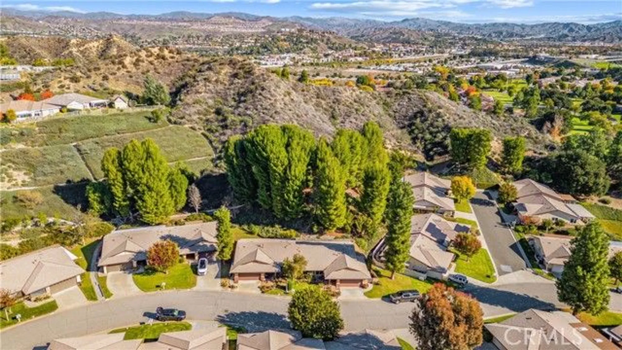 Property Slideshow image 28 of 34 | 26562 cardwick ct, Newhall, CA, 91321