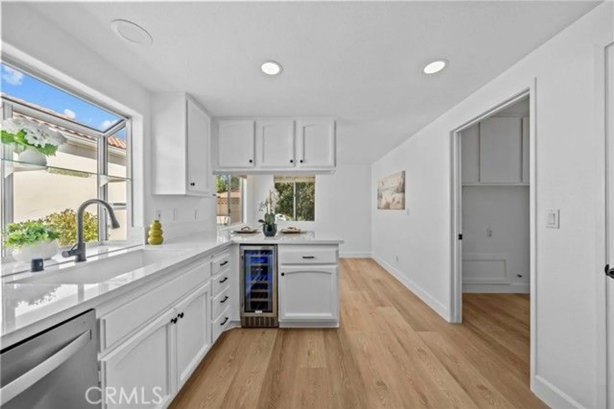 Property Slideshow image 15 of 46 | 40415 via francisco, Murrieta, CA, 92562