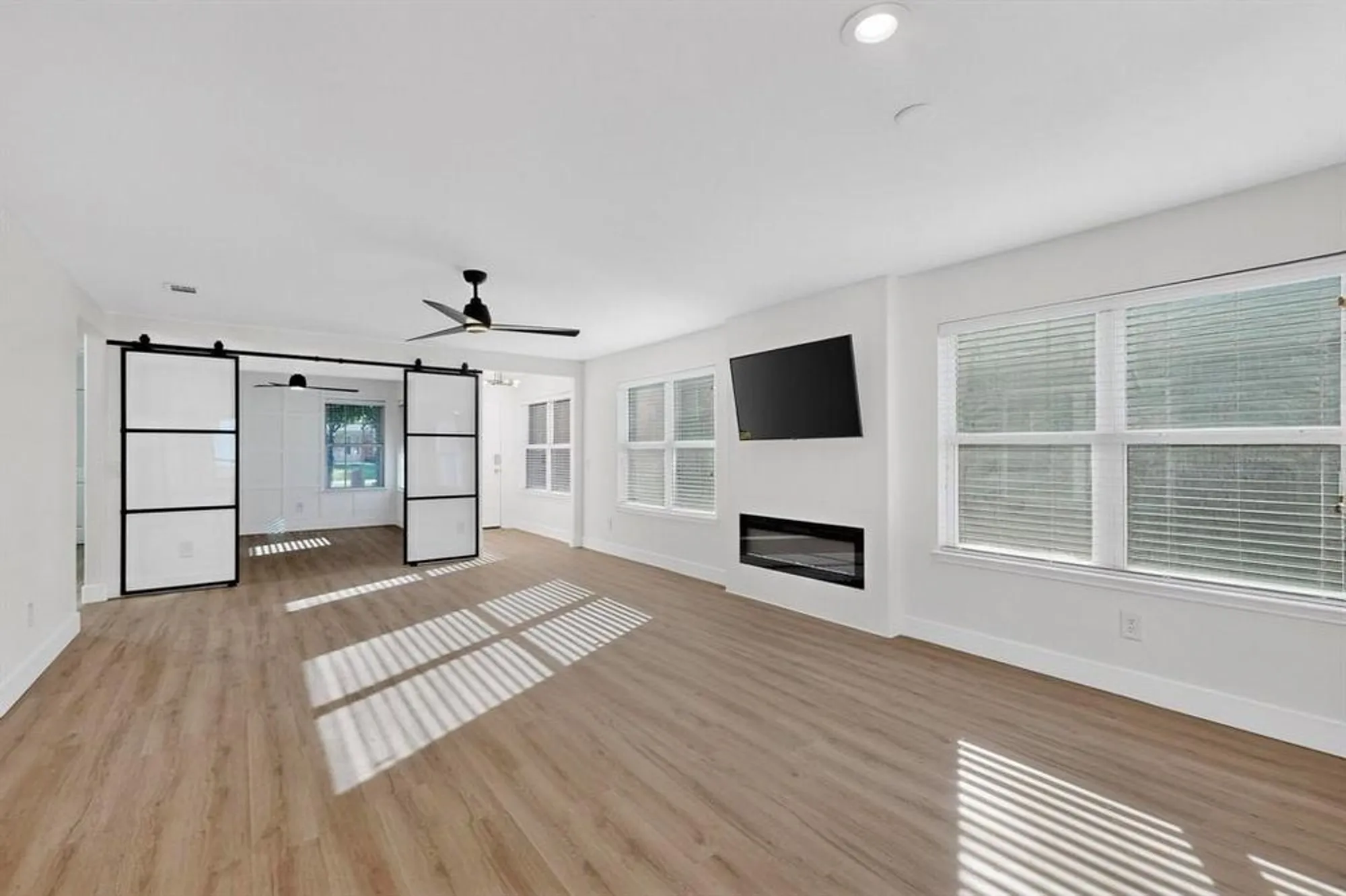 Property Slideshow image 5 of 33 | 1368 troon dr, Frisco, TX, 75036