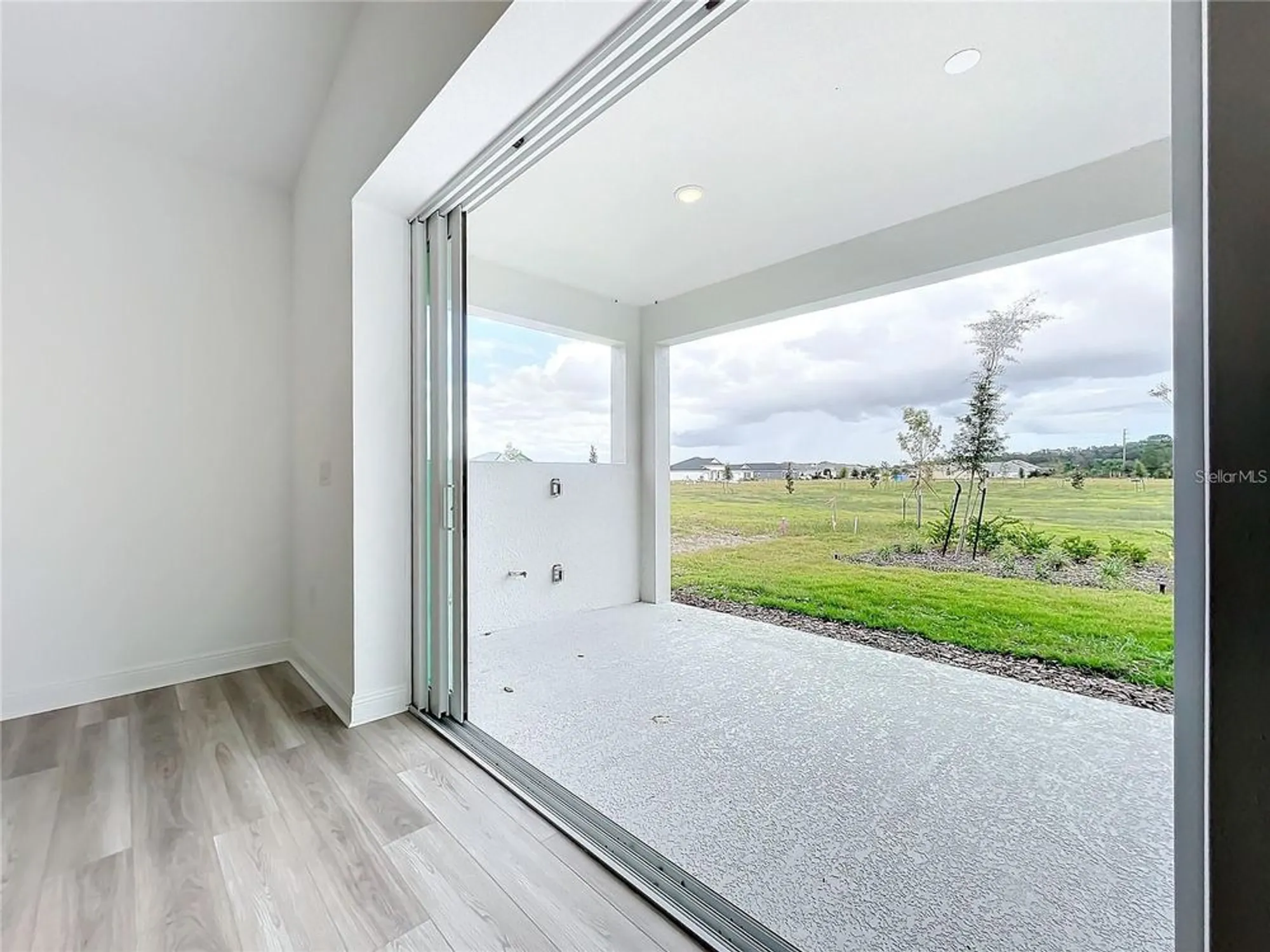 Property Slideshow image 23 of 55 | 3951 kennebunk loop, Mount Dora, FL, 32757